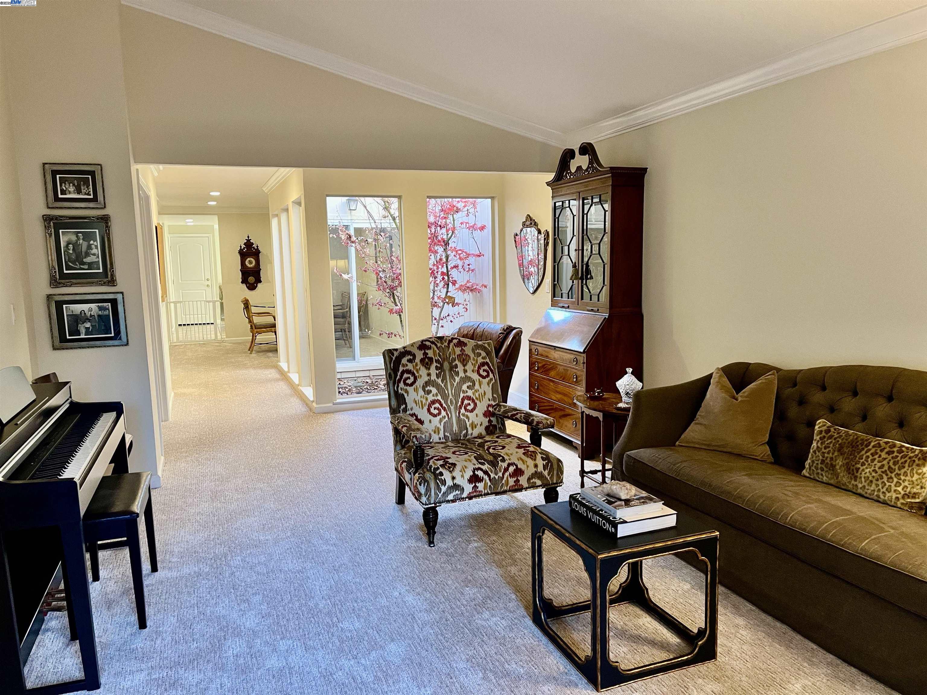 Detail Gallery Image 7 of 15 For 77 Tweed Ln, Danville,  CA 94526 - 2 Beds | 2 Baths