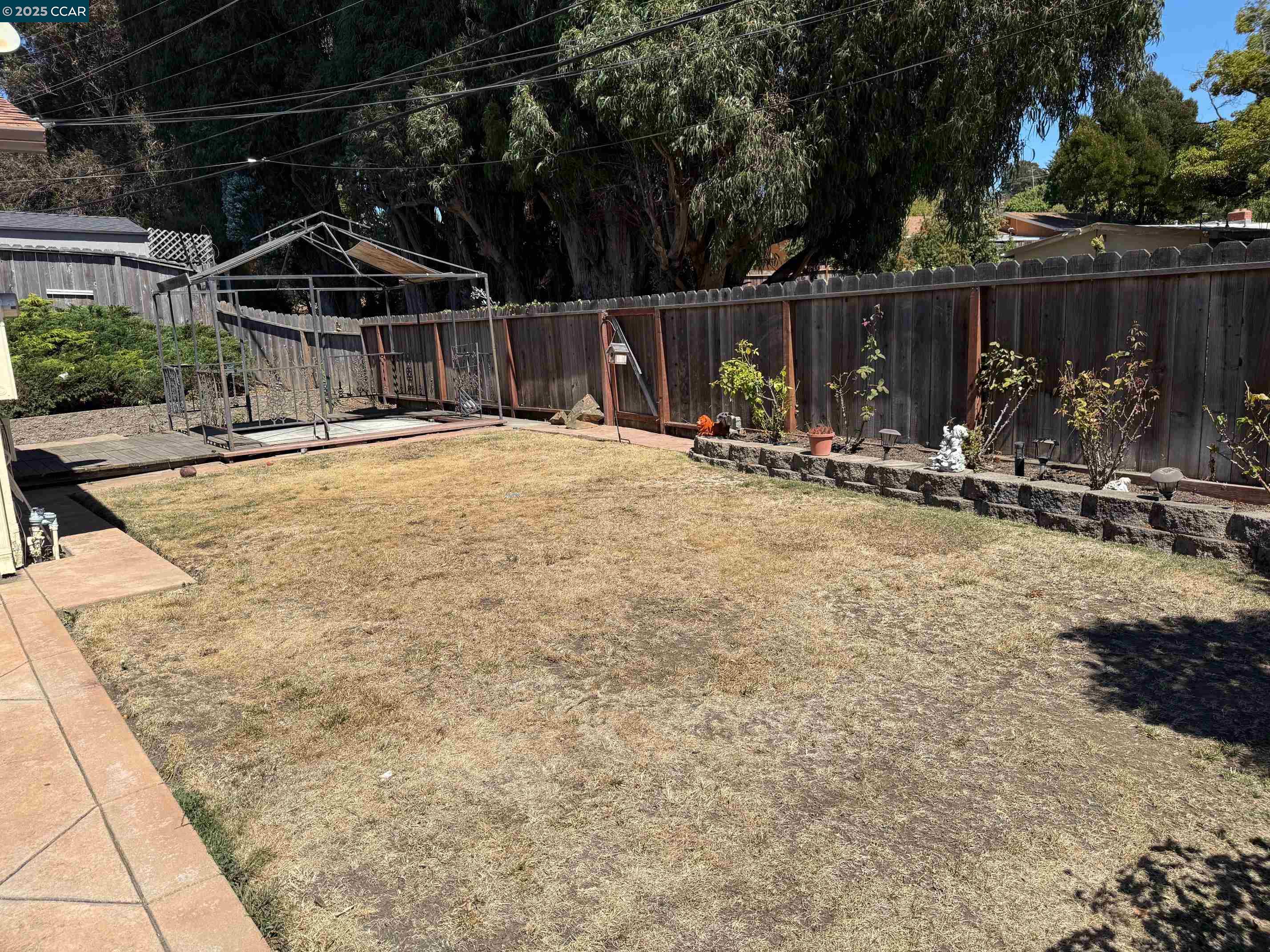 Detail Gallery Image 20 of 25 For 2722 Moyers Rd, Richmond,  CA 94806 - 3 Beds | 2 Baths