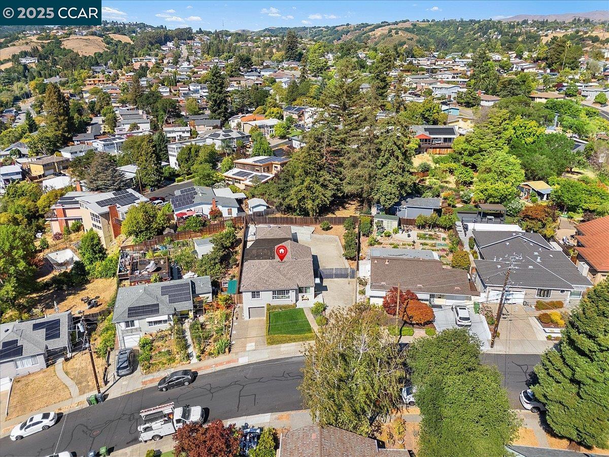 Detail Gallery Image 45 of 50 For 5030 Ray Ave, Castro Valley,  CA 94546 - 4 Beds | 2 Baths