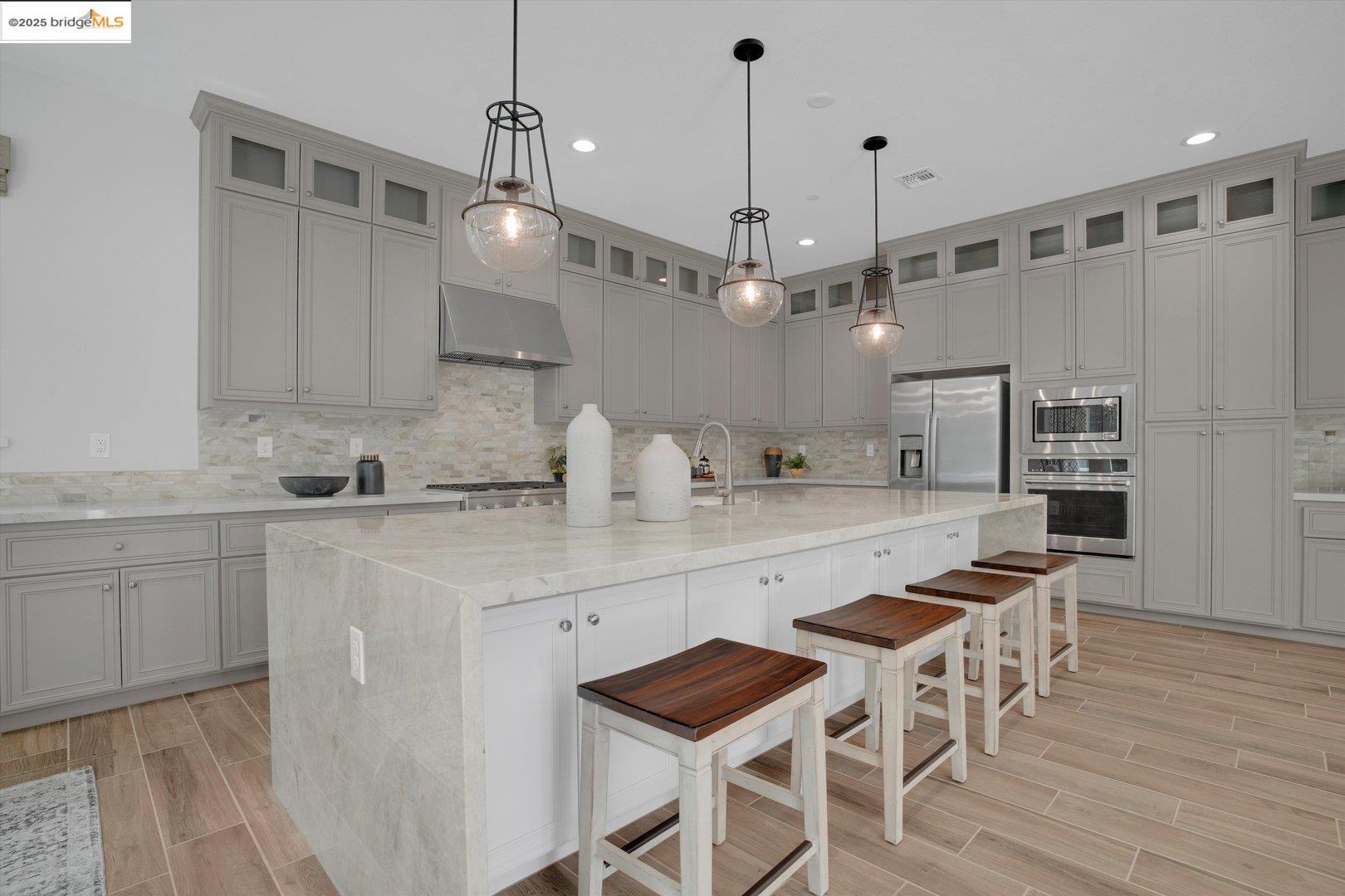 Detail Gallery Image 17 of 38 For 158 Continente Ave, Brentwood,  CA 94513 - 4 Beds | 3/1 Baths