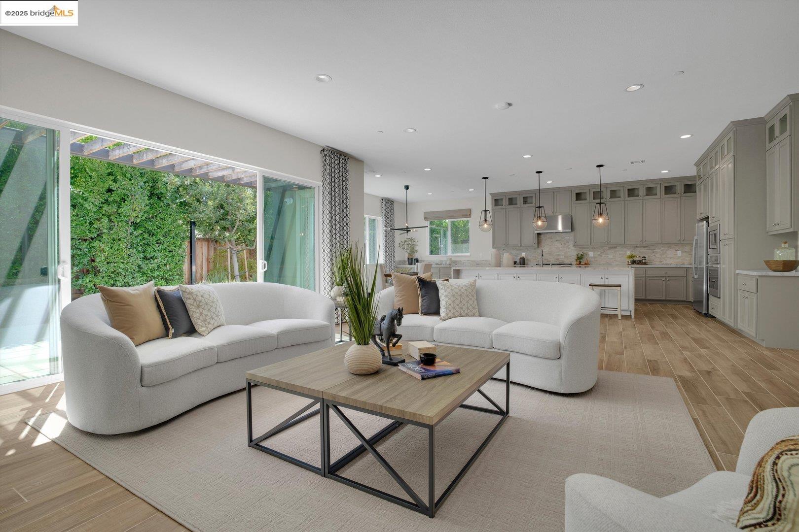 Detail Gallery Image 27 of 38 For 158 Continente Ave, Brentwood,  CA 94513 - 4 Beds | 3/1 Baths