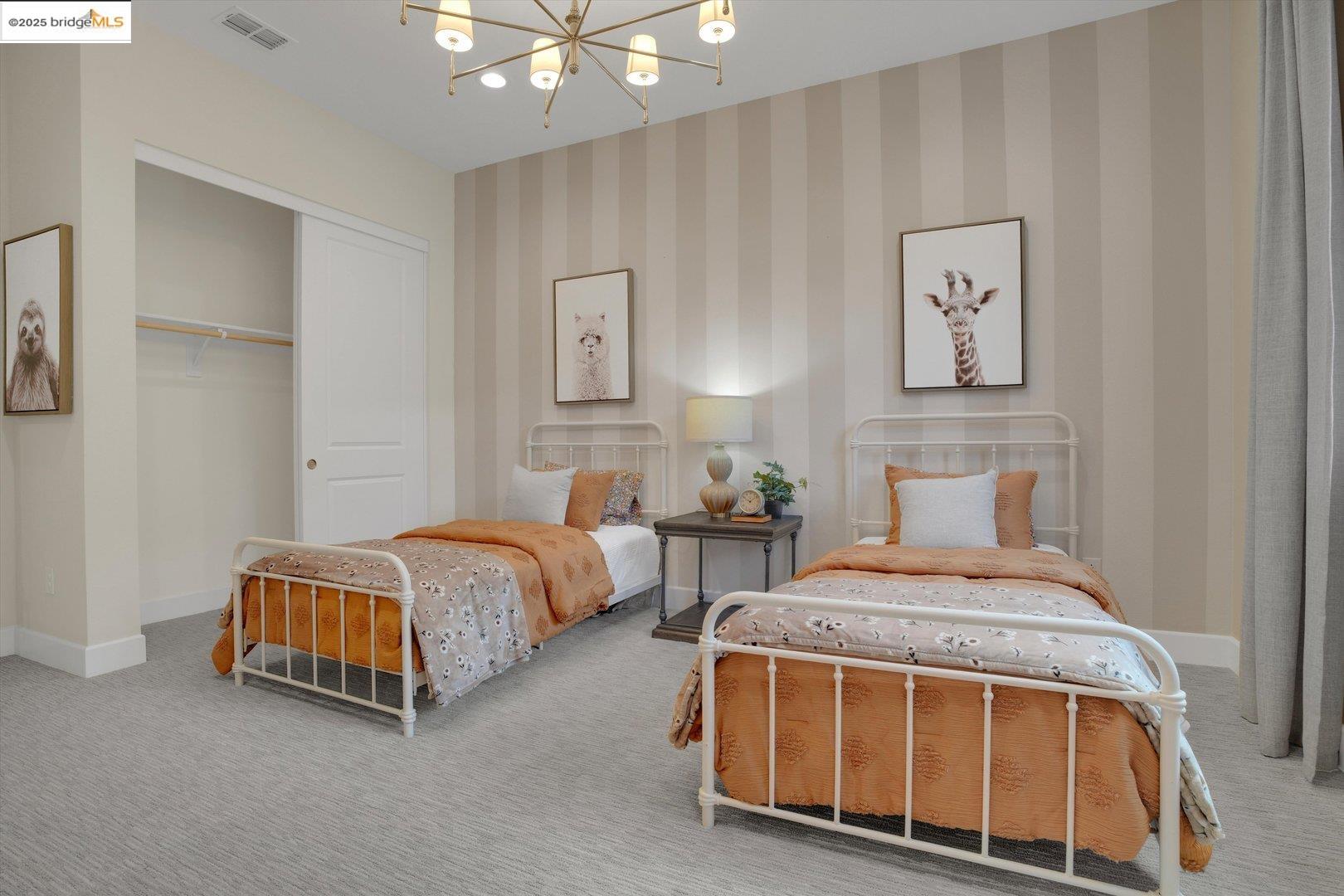 Detail Gallery Image 7 of 38 For 158 Continente Ave, Brentwood,  CA 94513 - 4 Beds | 3/1 Baths