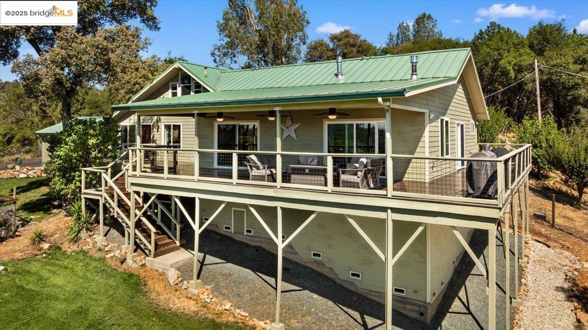 Detail Gallery Image 3 of 60 For 11020 Homestead Ln, Penn Valley,  CA 95946 - 3 Beds | 2 Baths