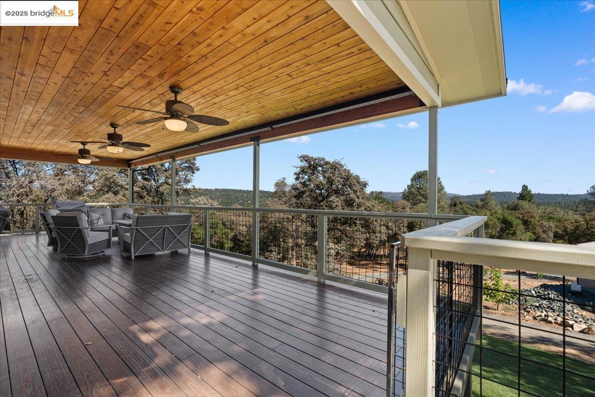 Detail Gallery Image 33 of 60 For 11020 Homestead Ln, Penn Valley,  CA 95946 - 3 Beds | 2 Baths