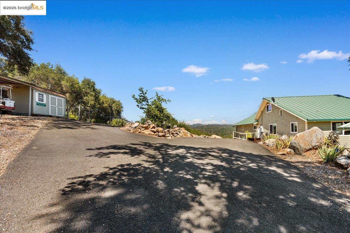 Detail Gallery Image 39 of 60 For 11020 Homestead Ln, Penn Valley,  CA 95946 - 3 Beds | 2 Baths