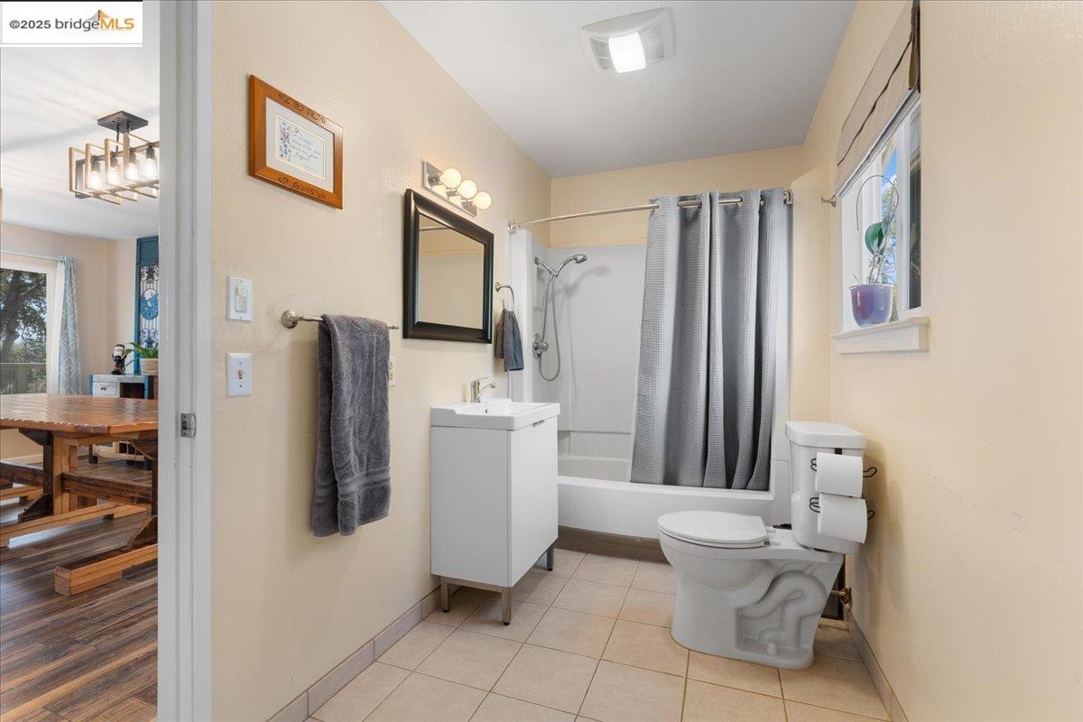 Detail Gallery Image 9 of 60 For 11020 Homestead Ln, Penn Valley,  CA 95946 - 3 Beds | 2 Baths