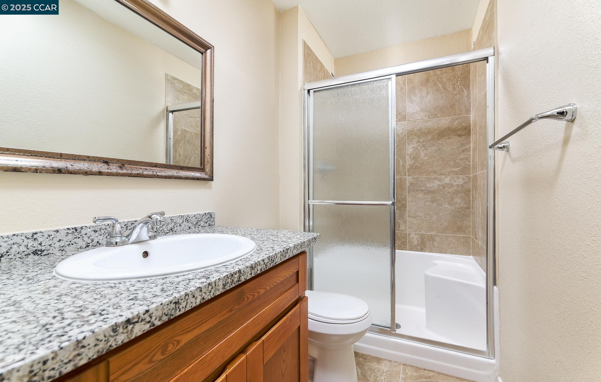 Detail Gallery Image 13 of 22 For 7696 20th Ave, Sacramento,  CA 95820 - 4 Beds | 2 Baths