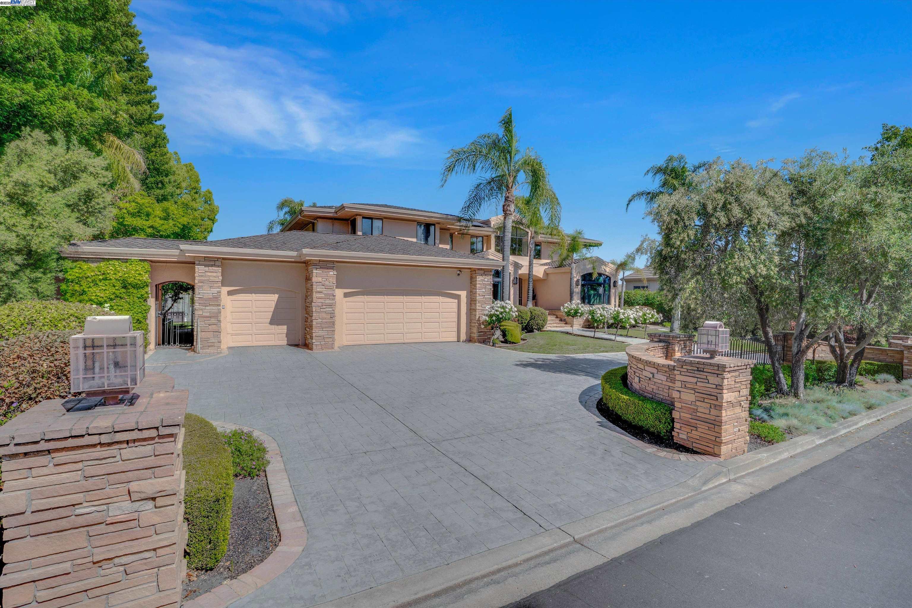 Detail Gallery Image 2 of 60 For 4478 Deer Ridge Road, Danville,  CA 94506 - 6 Beds | 5/1 Baths