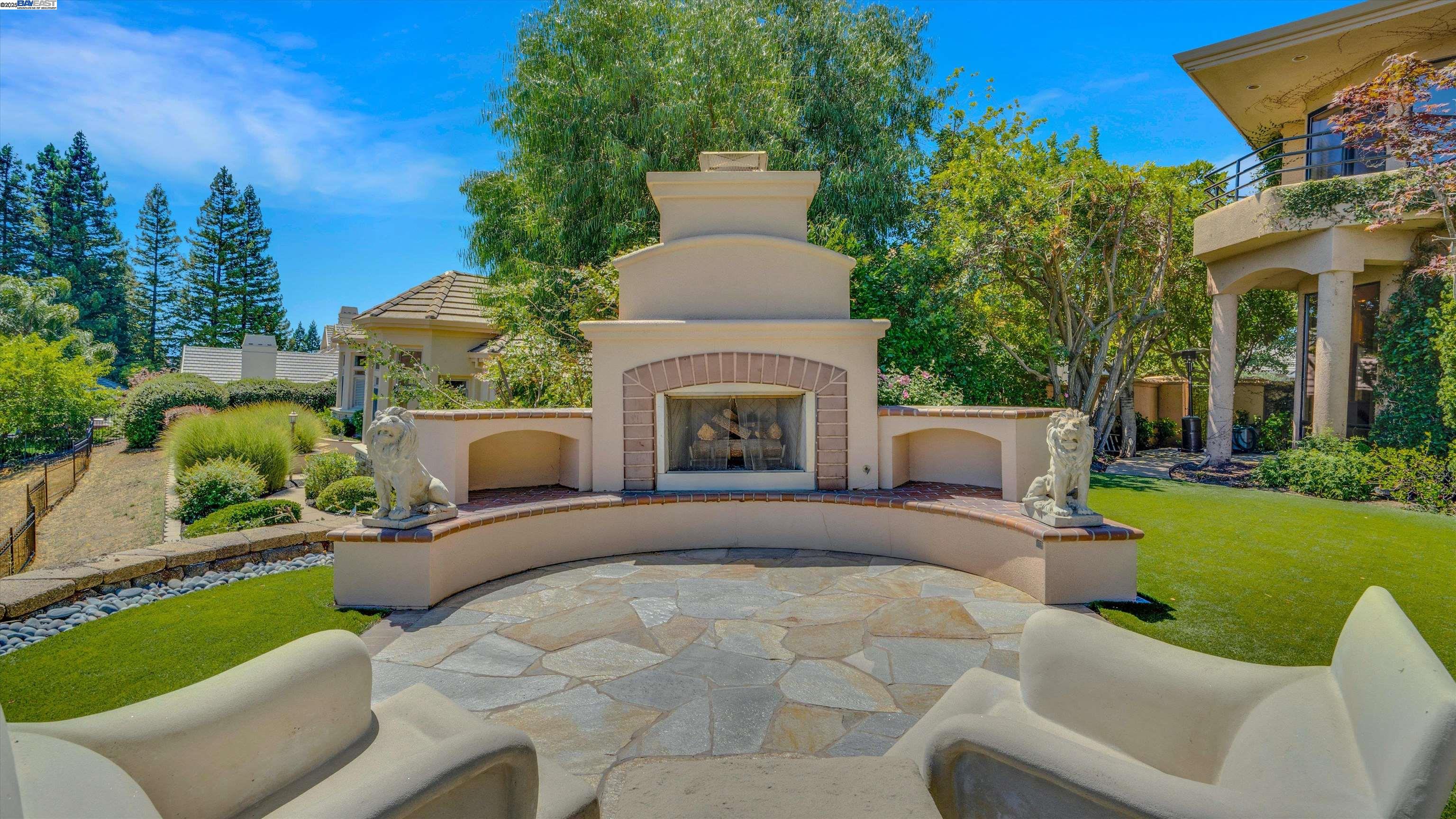 Detail Gallery Image 9 of 60 For 4478 Deer Ridge Road, Danville,  CA 94506 - 6 Beds | 5/1 Baths