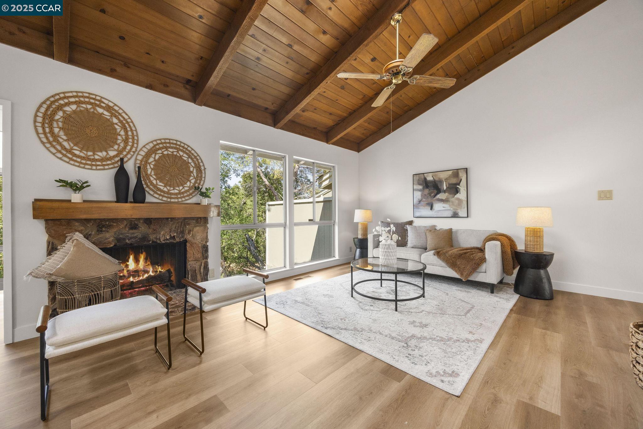 Photo #2: 41110550 Listing 