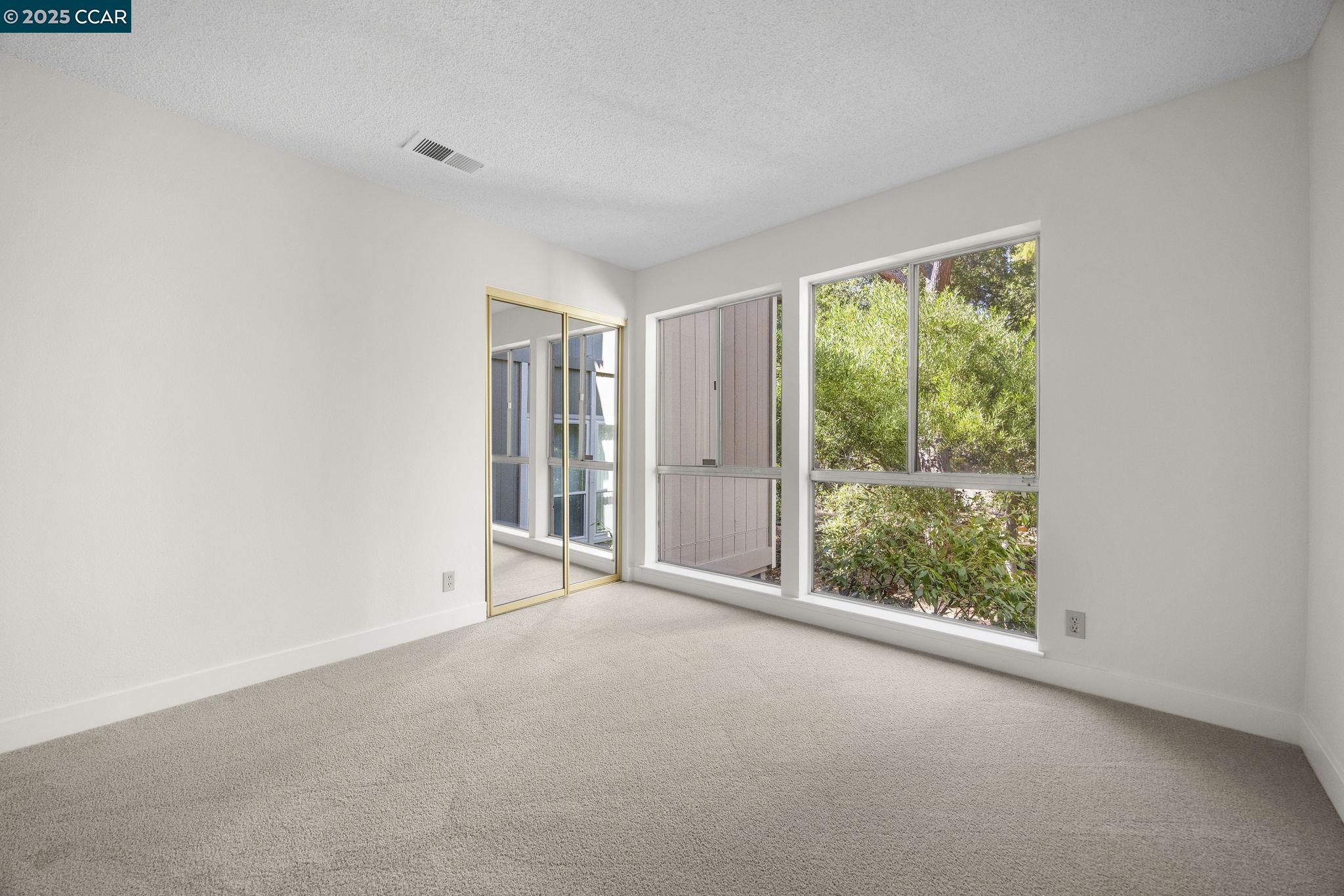 Photo #24: 41110550 Listing: Photo #24