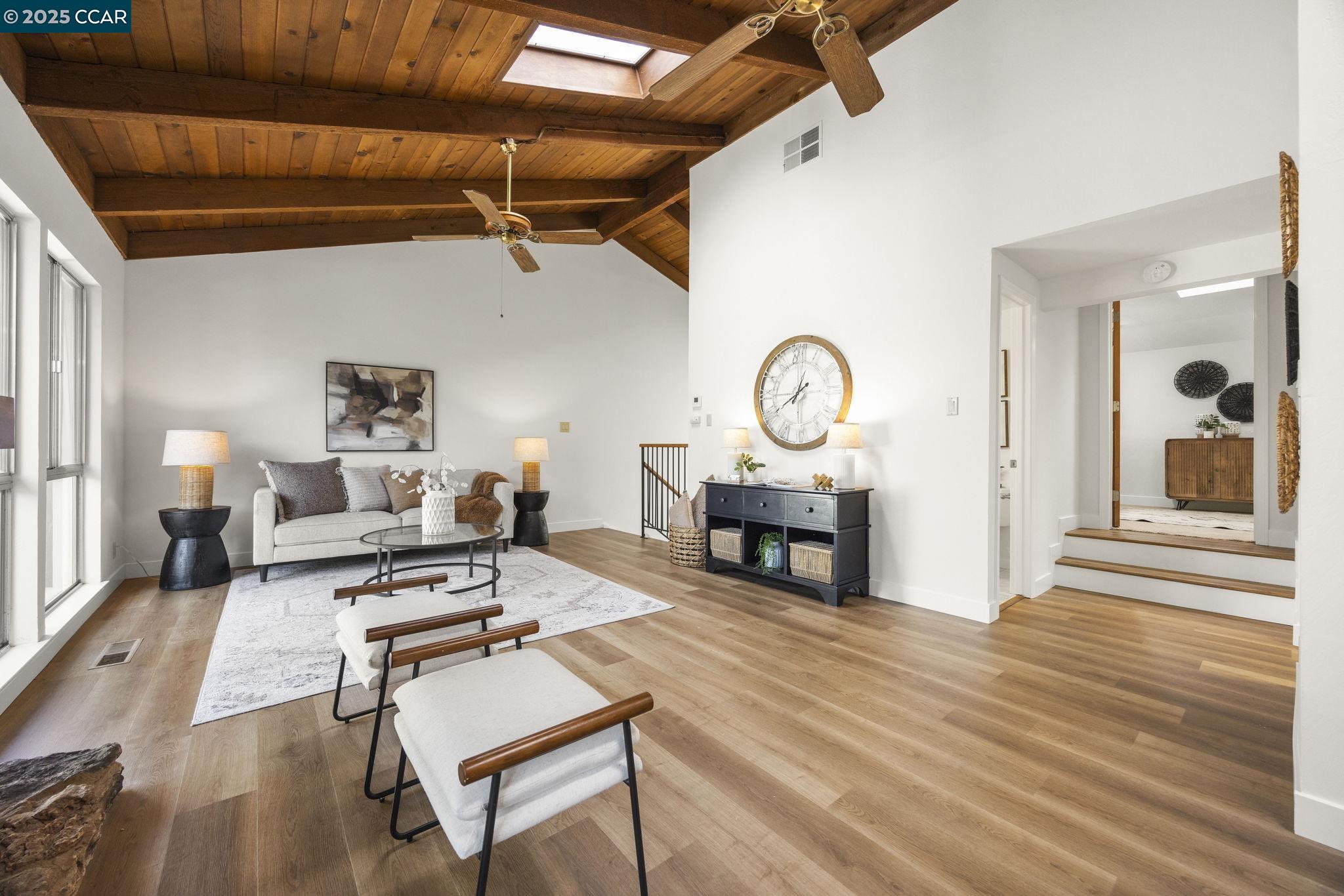 Photo #4: 41110550 Listing 