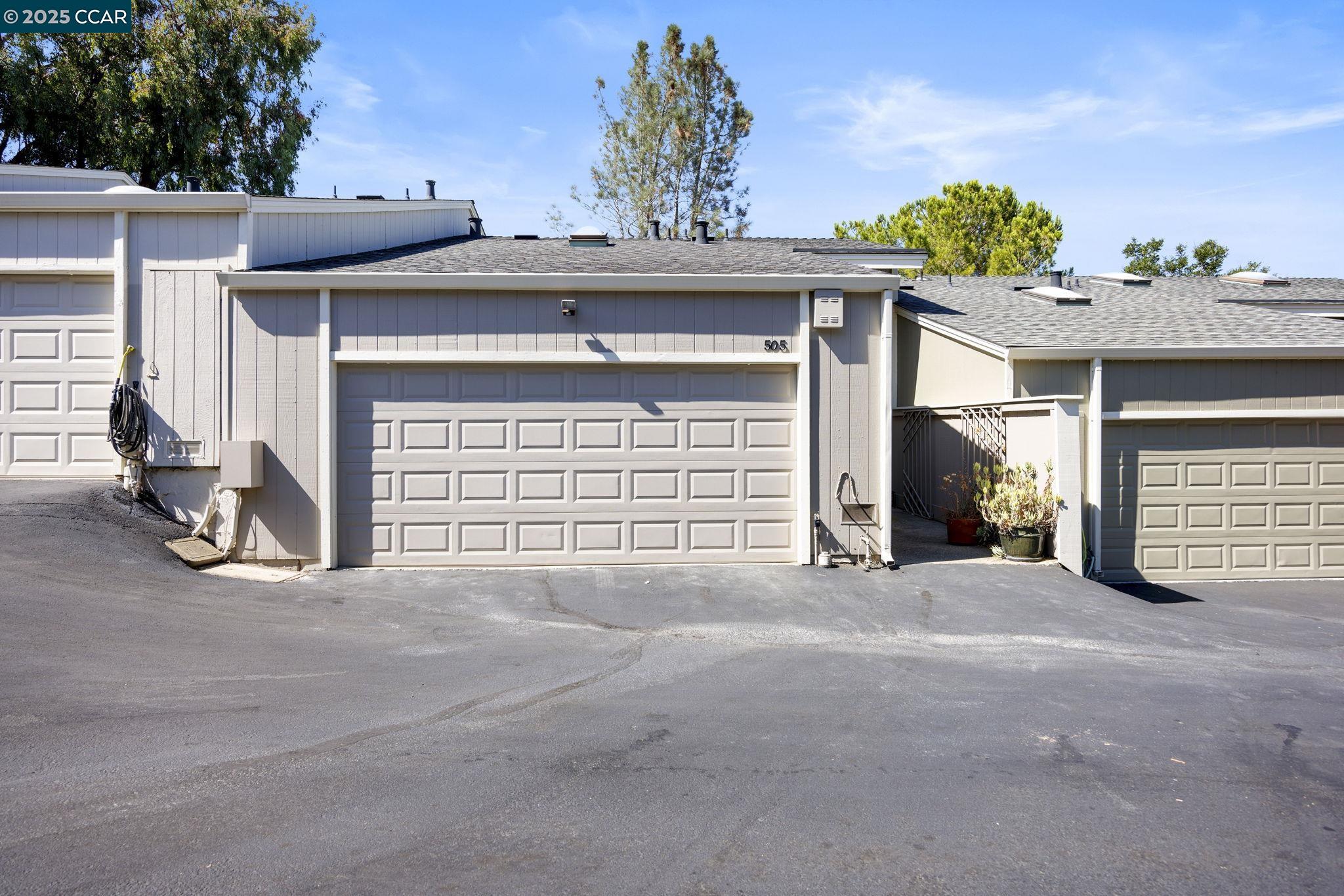 Photo #36: 41110550 Listing: Photo #36