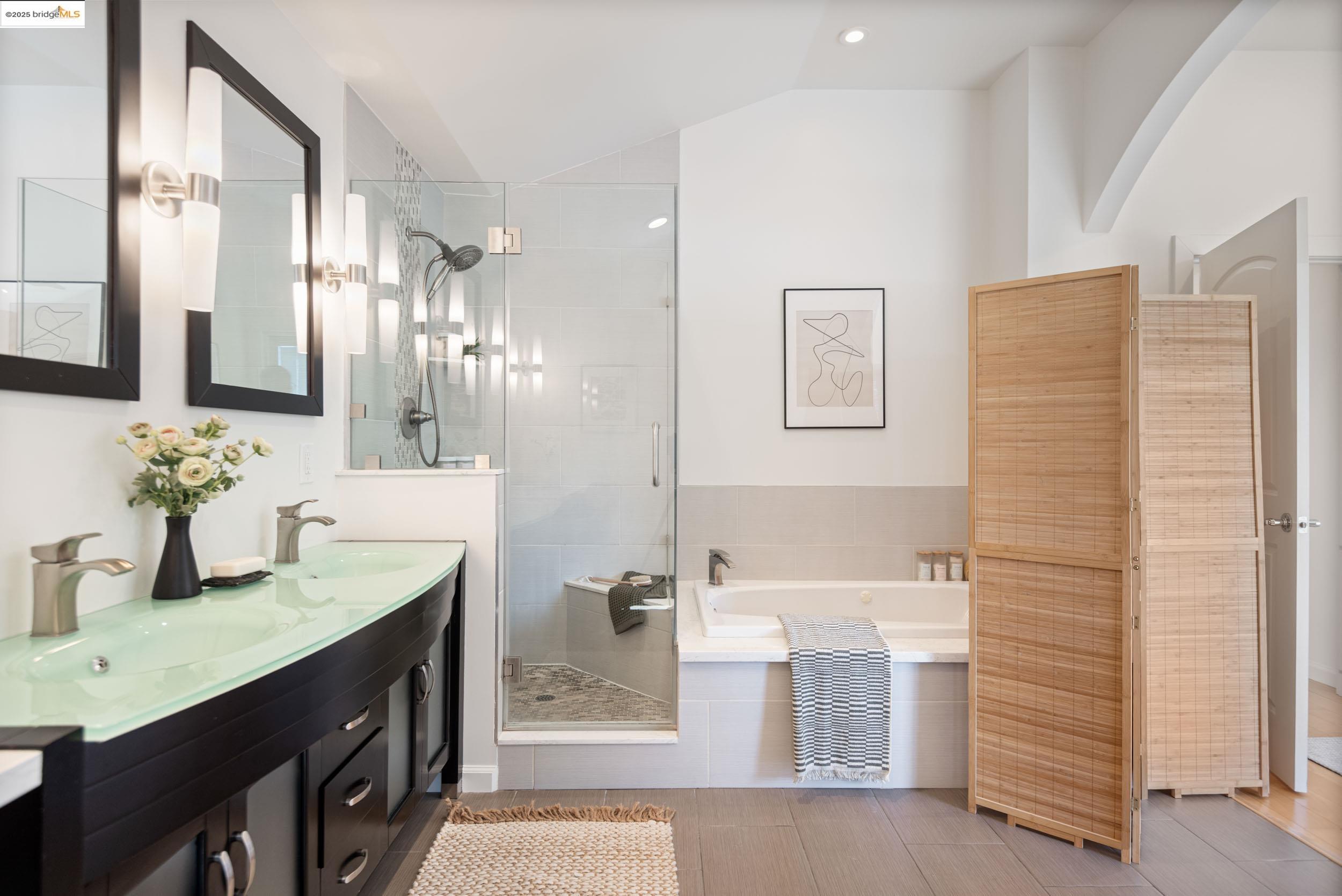 Detail Gallery Image 17 of 33 For 2221 E 31st St, Oakland,  CA 94602 - 3 Beds | 2/1 Baths