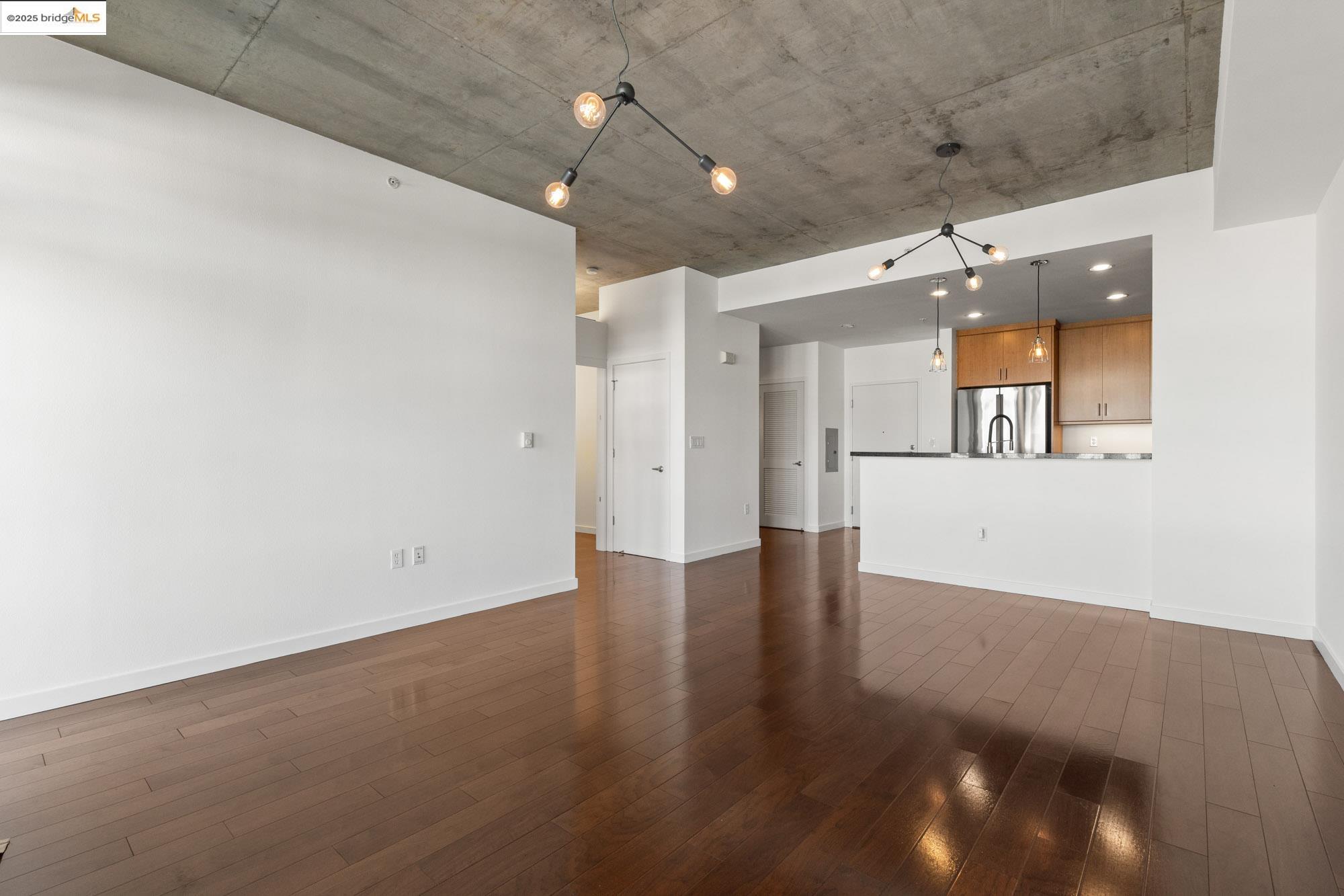 Photo #12: 41110555 Listing: Photo #12