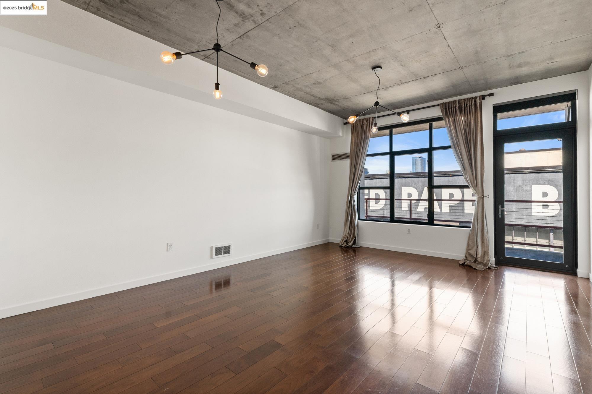 Photo #7: 41110555 Listing: Photo #7