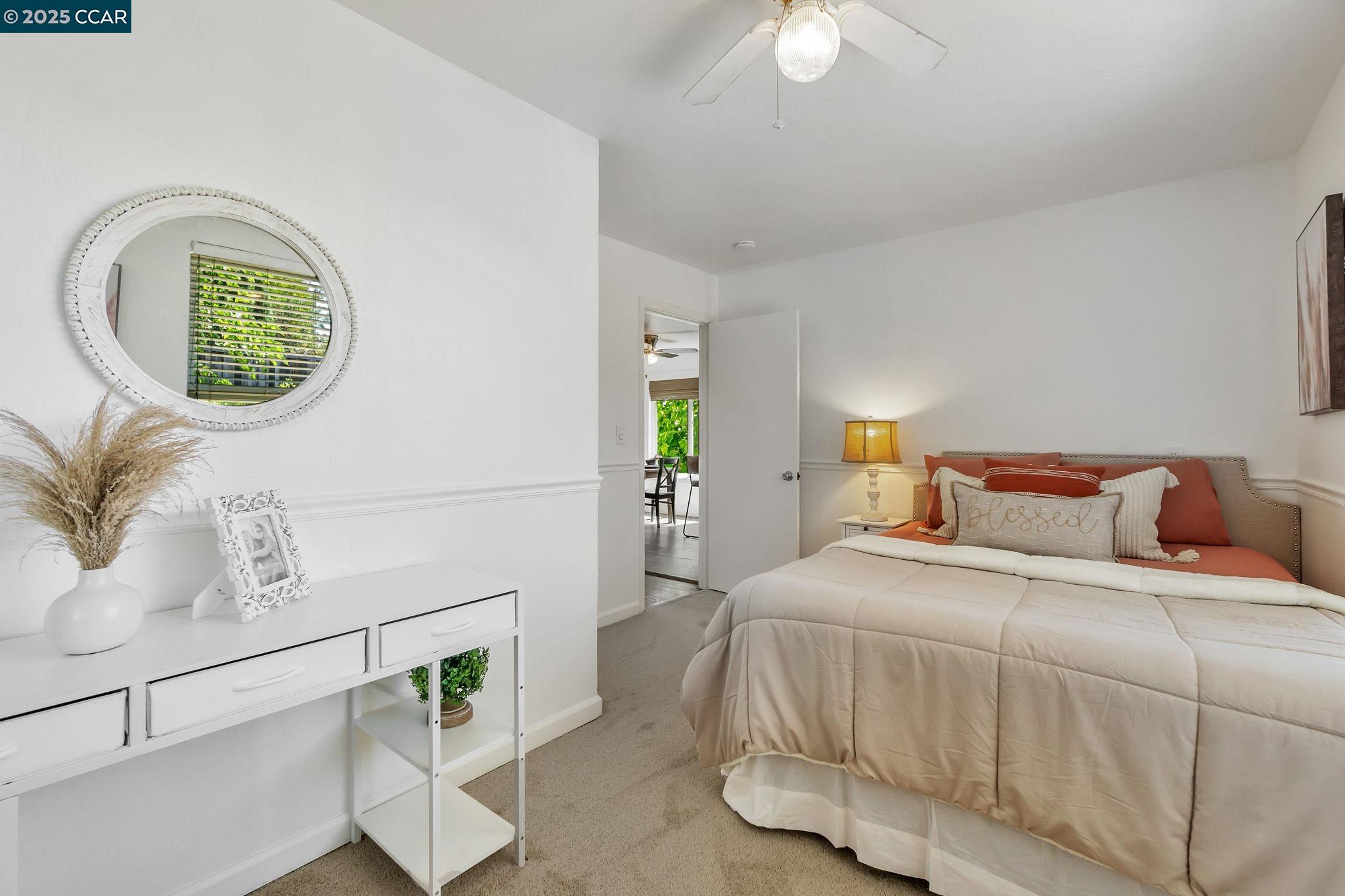 Detail Gallery Image 24 of 42 For 2490 Birch St, Martinez,  CA 94553 - 2 Beds | 2 Baths