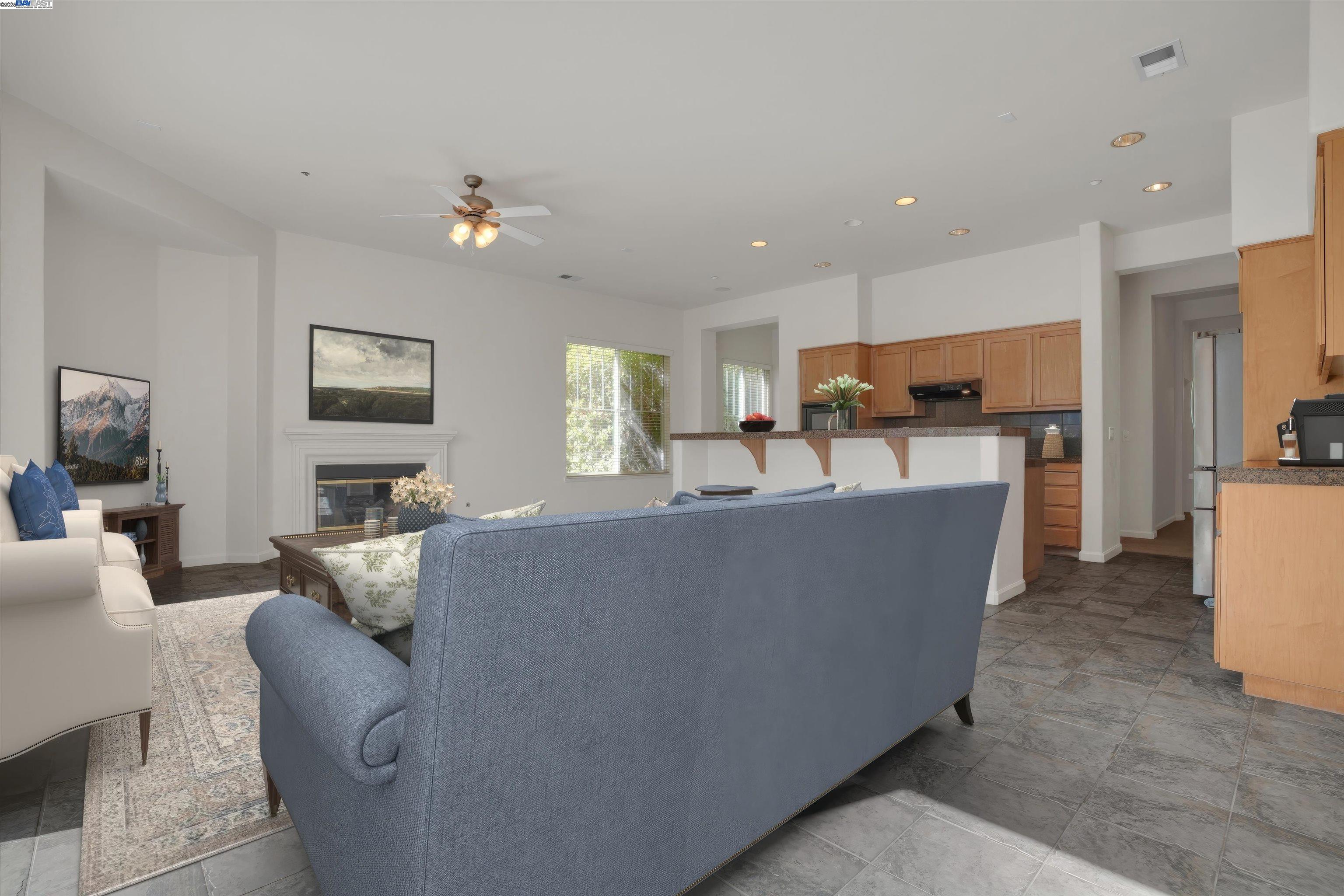 Detail Gallery Image 14 of 54 For 342 Roundhill Dr, Brentwood,  CA 94513 - 4 Beds | 3 Baths