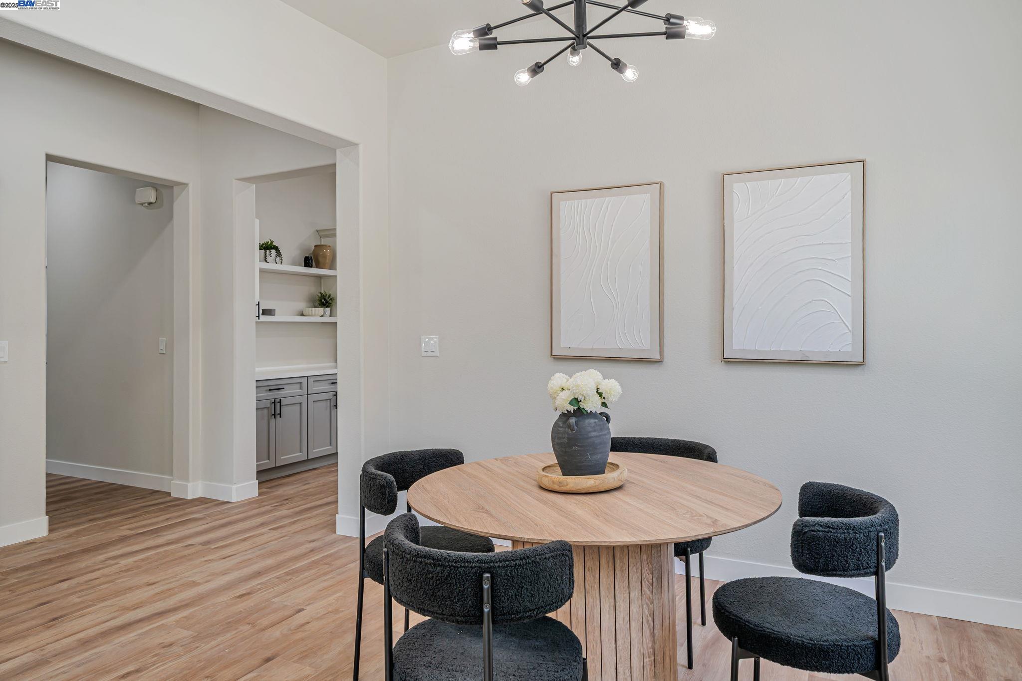Detail Gallery Image 15 of 59 For 202 Sonia Way, Livermore,  CA 94550 - 4 Beds | 2 Baths