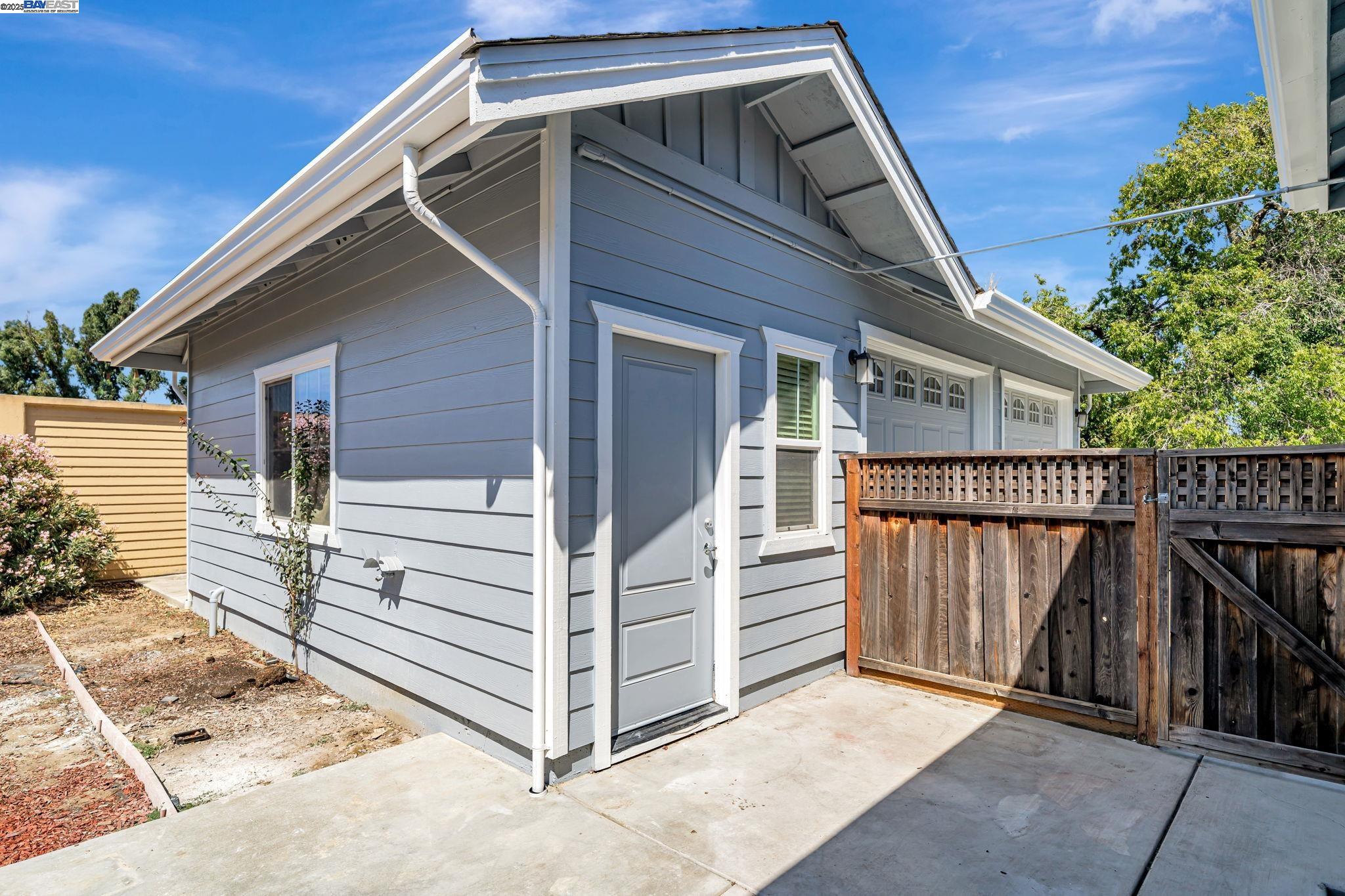 Detail Gallery Image 50 of 59 For 202 Sonia Way, Livermore,  CA 94550 - 4 Beds | 2 Baths