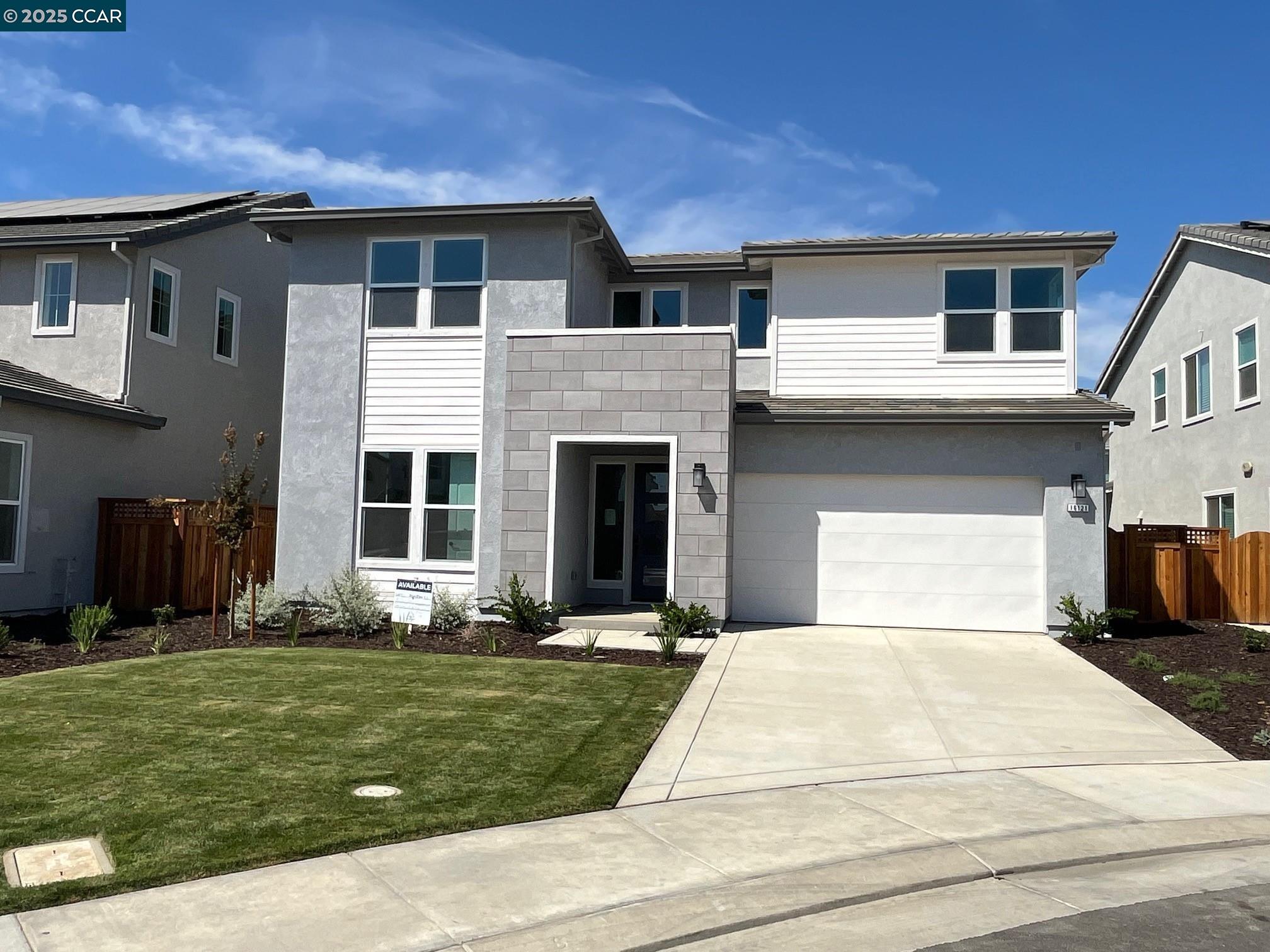Detail Gallery Image 1 of 12 For 16121 Poulson Ct, Lathrop,  CA 95330 - 5 Beds | 4/1 Baths