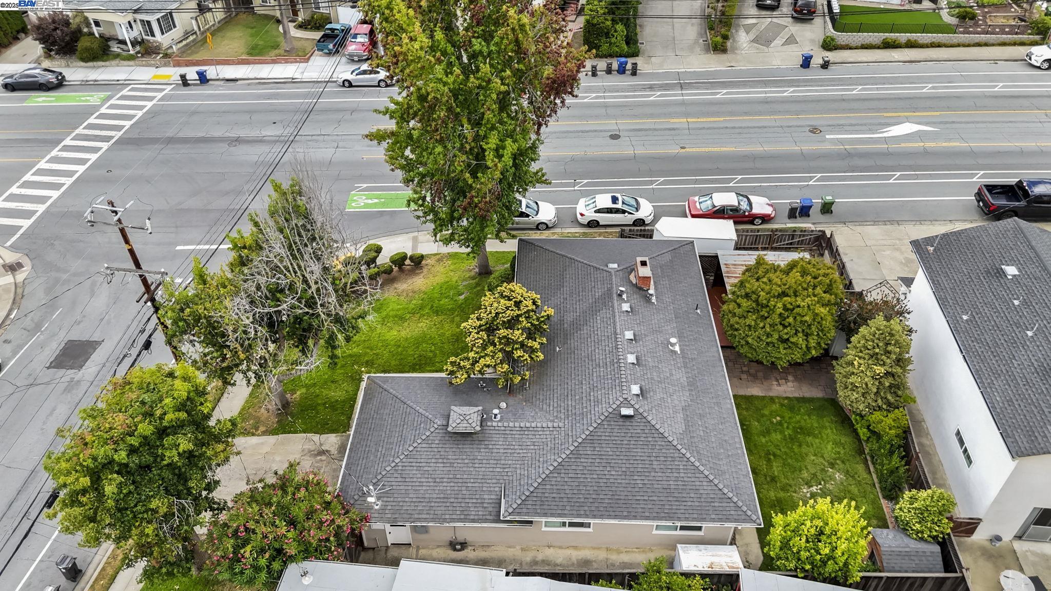 Detail Gallery Image 44 of 55 For 3304 Brookdale Blvd, Castro Valley,  CA 94546 - 3 Beds | 2 Baths