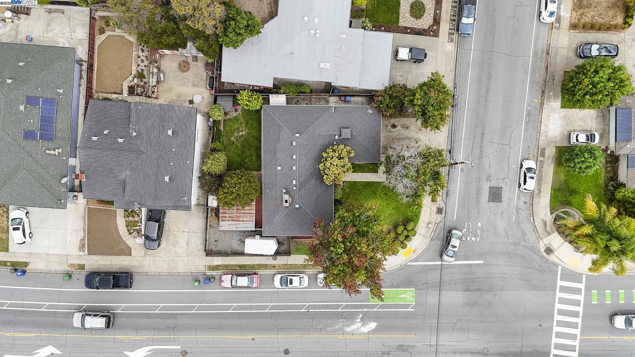 Detail Gallery Image 55 of 55 For 3304 Brookdale Blvd, Castro Valley,  CA 94546 - 3 Beds | 2 Baths