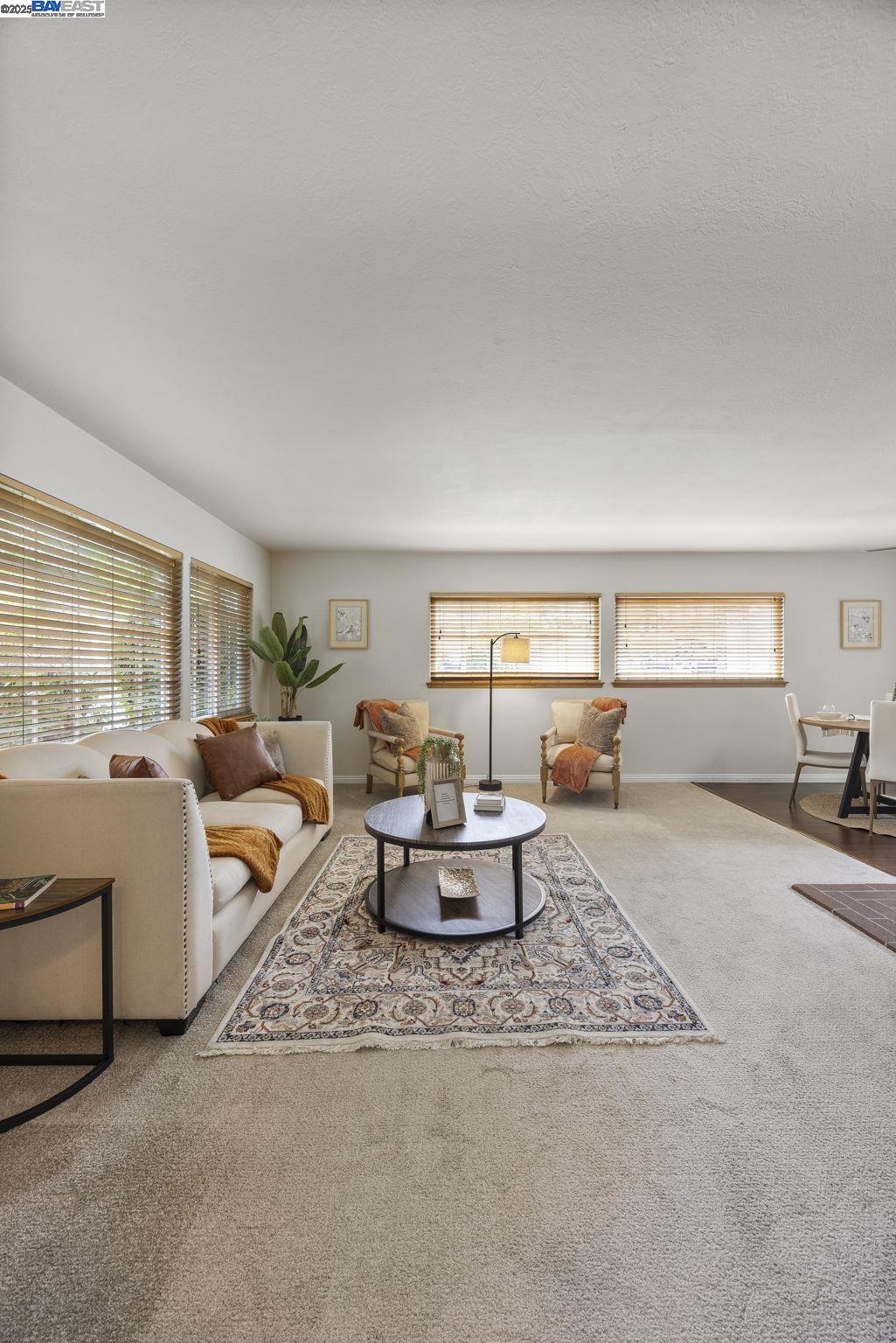 Detail Gallery Image 8 of 55 For 3304 Brookdale Blvd, Castro Valley,  CA 94546 - 3 Beds | 2 Baths