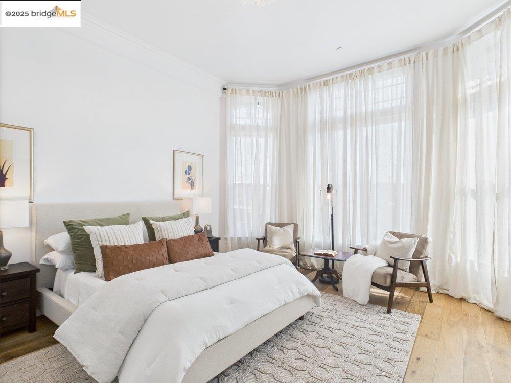 Detail Gallery Image 18 of 60 For 2602 Adeline St, Oakland,  CA 94607 - 4 Beds | 2/3 Baths