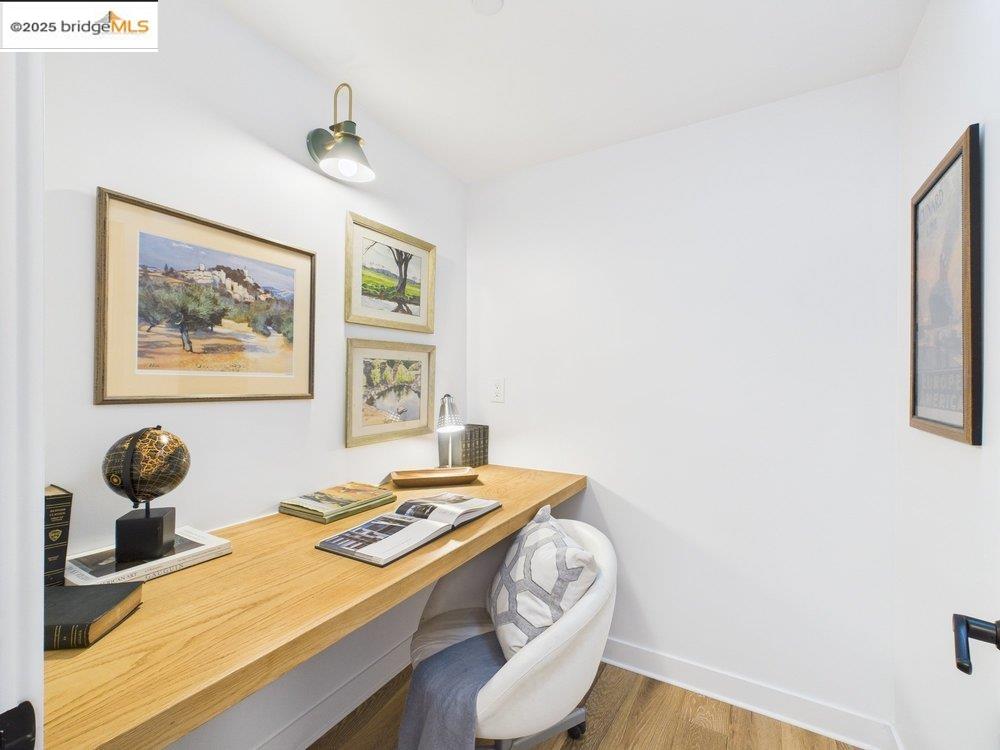 Detail Gallery Image 29 of 60 For 2602 Adeline St, Oakland,  CA 94607 - 4 Beds | 2/3 Baths
