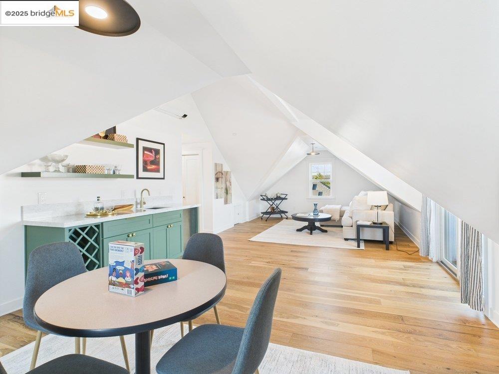 Detail Gallery Image 34 of 60 For 2602 Adeline St, Oakland,  CA 94607 - 4 Beds | 2/3 Baths