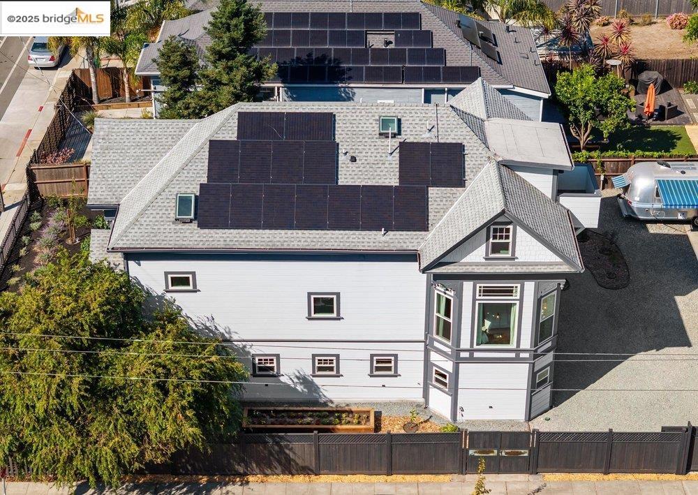 Detail Gallery Image 60 of 60 For 2602 Adeline St, Oakland,  CA 94607 - 4 Beds | 2/3 Baths