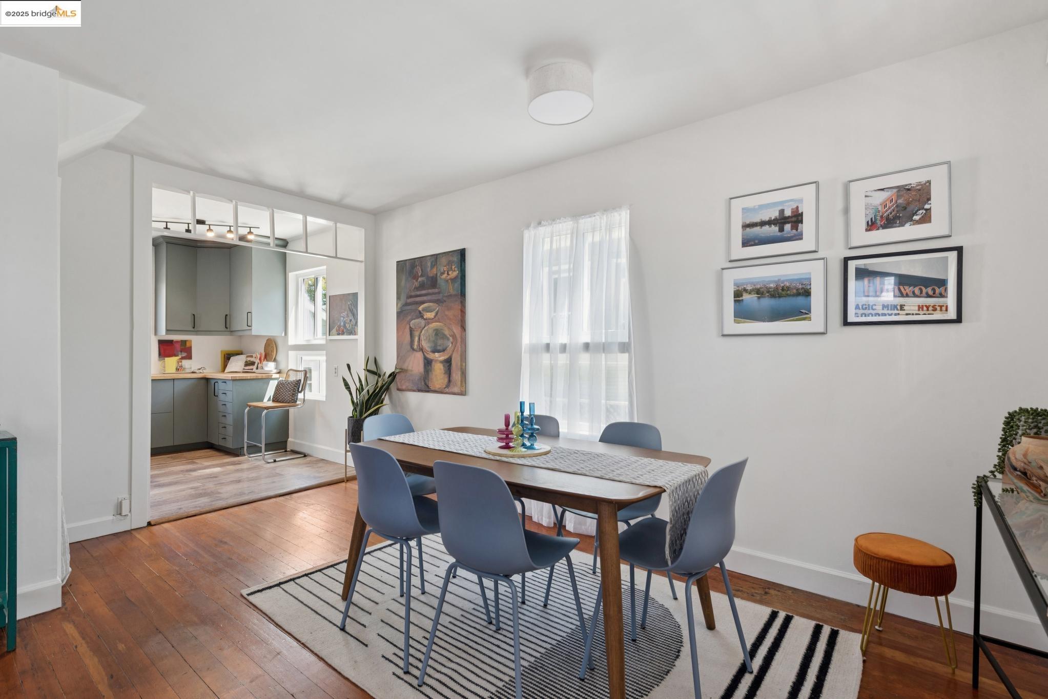 Detail Gallery Image 13 of 50 For 1020 E 19th St, Oakland,  CA 94606 - 2 Beds | 1/1 Baths