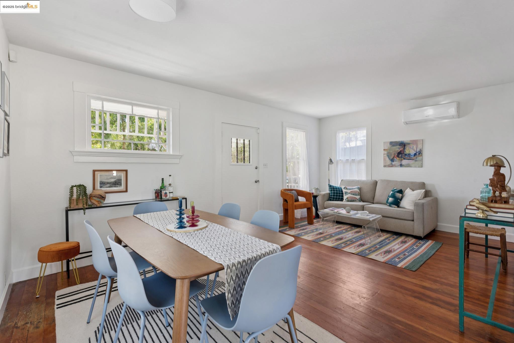 Detail Gallery Image 14 of 50 For 1020 E 19th St, Oakland,  CA 94606 - 2 Beds | 1/1 Baths