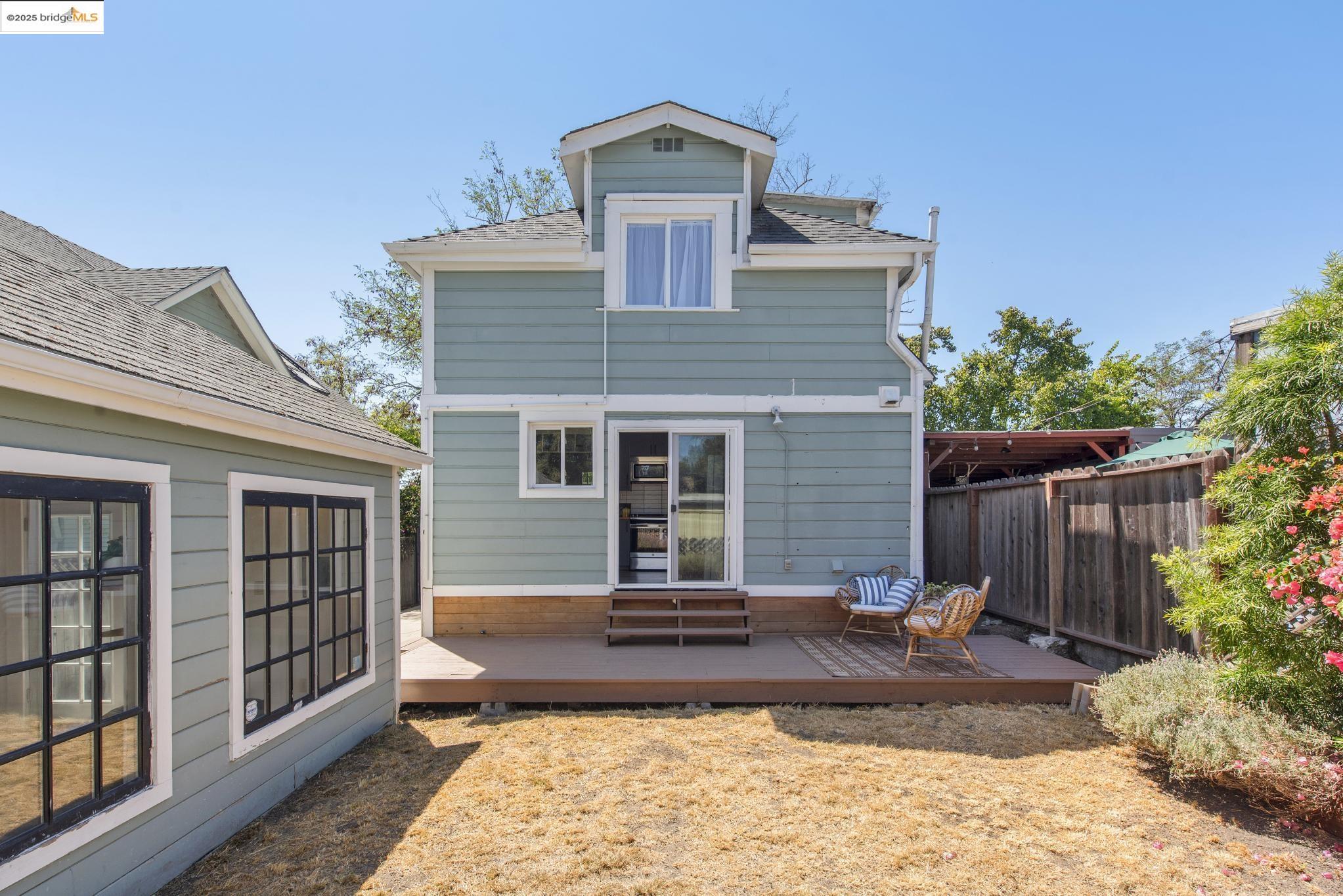Detail Gallery Image 43 of 50 For 1020 E 19th St, Oakland,  CA 94606 - 2 Beds | 1/1 Baths
