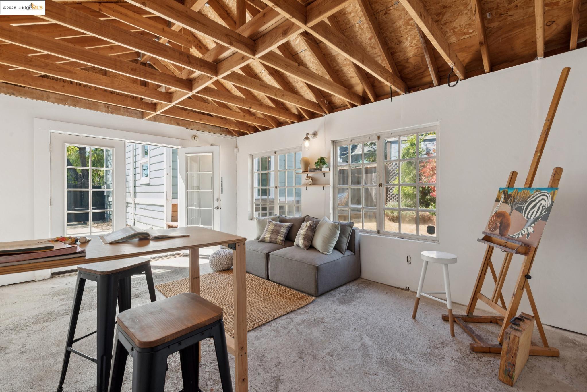 Detail Gallery Image 49 of 50 For 1020 E 19th St, Oakland,  CA 94606 - 2 Beds | 1/1 Baths