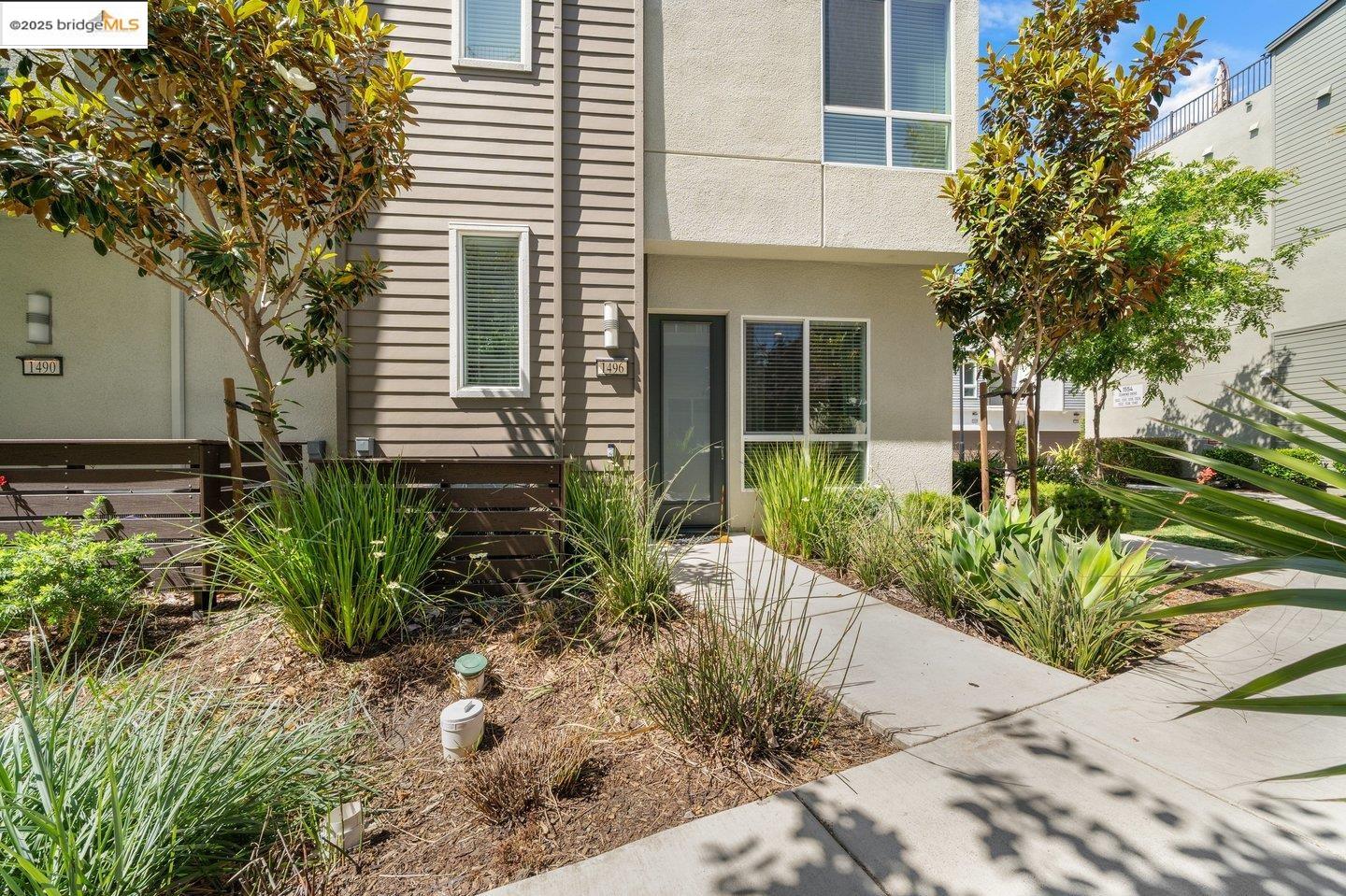 MLS: 41110585 Condo For Sale