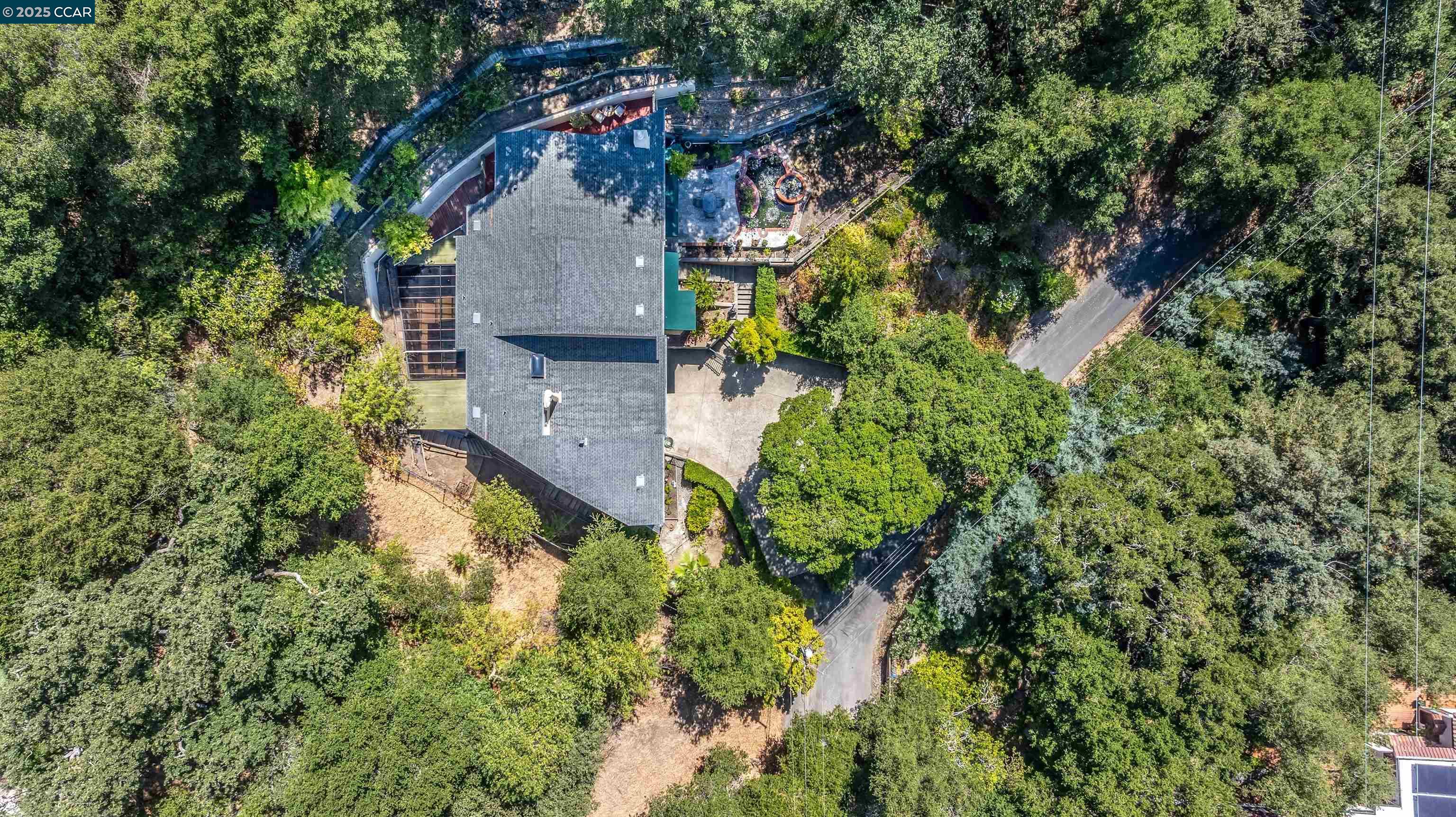 Detail Gallery Image 49 of 59 For 39 Mira Loma Rd, Orinda,  CA 94563 - 4 Beds | 3 Baths