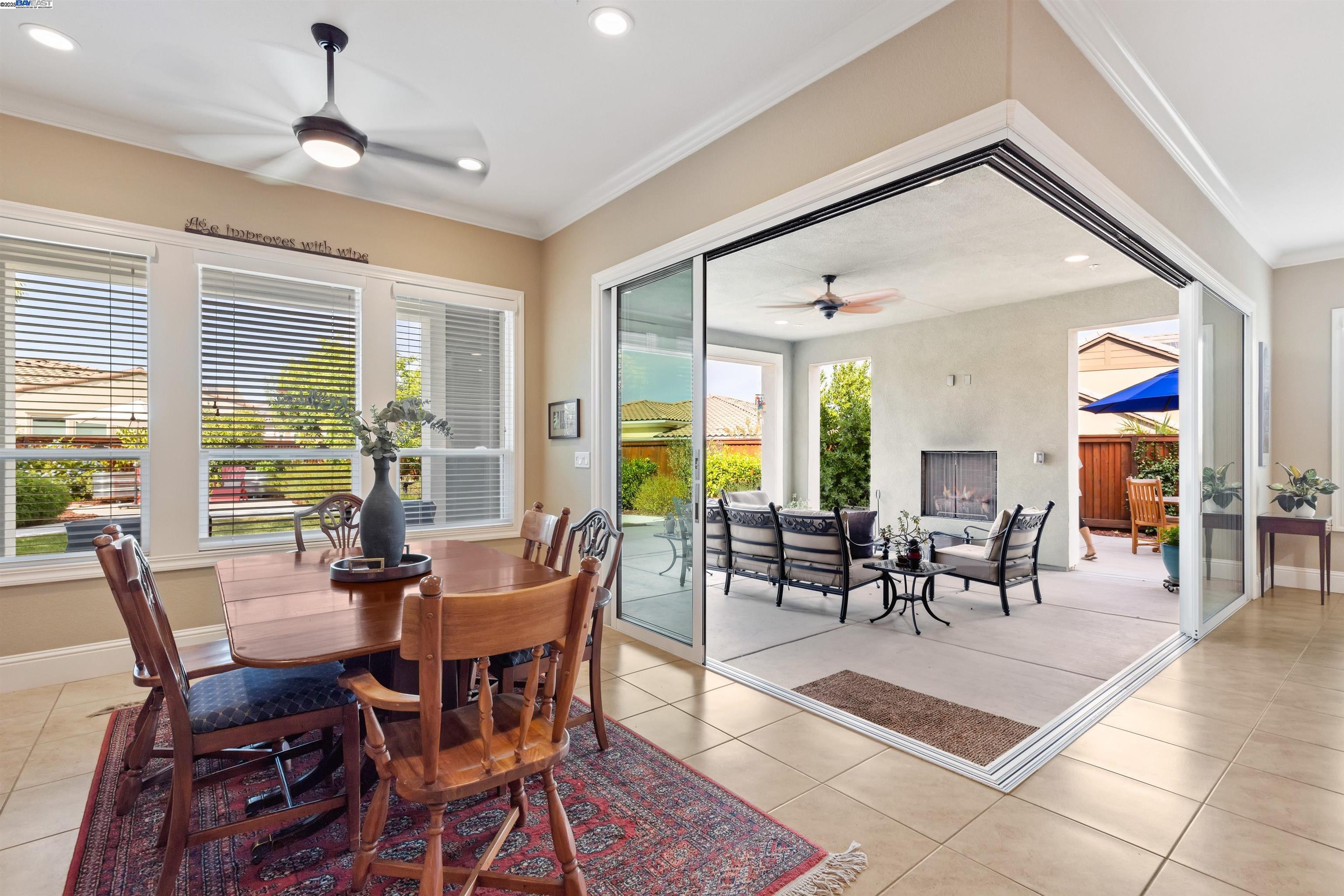 Detail Gallery Image 13 of 58 For 2062 Reserva Ct, Brentwood,  CA 94513 - 2 Beds | 2/1 Baths