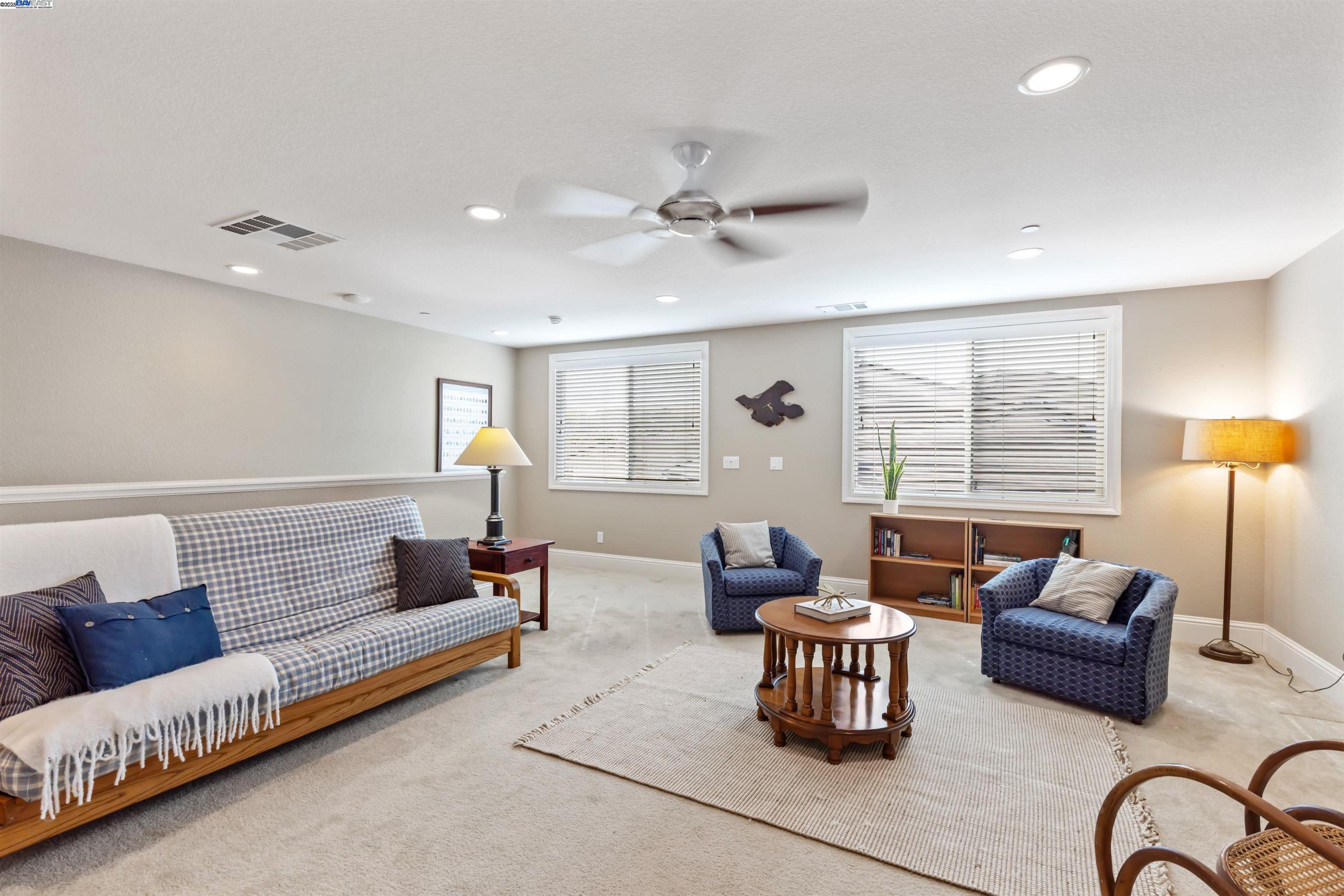 Detail Gallery Image 25 of 58 For 2062 Reserva Ct, Brentwood,  CA 94513 - 2 Beds | 2/1 Baths
