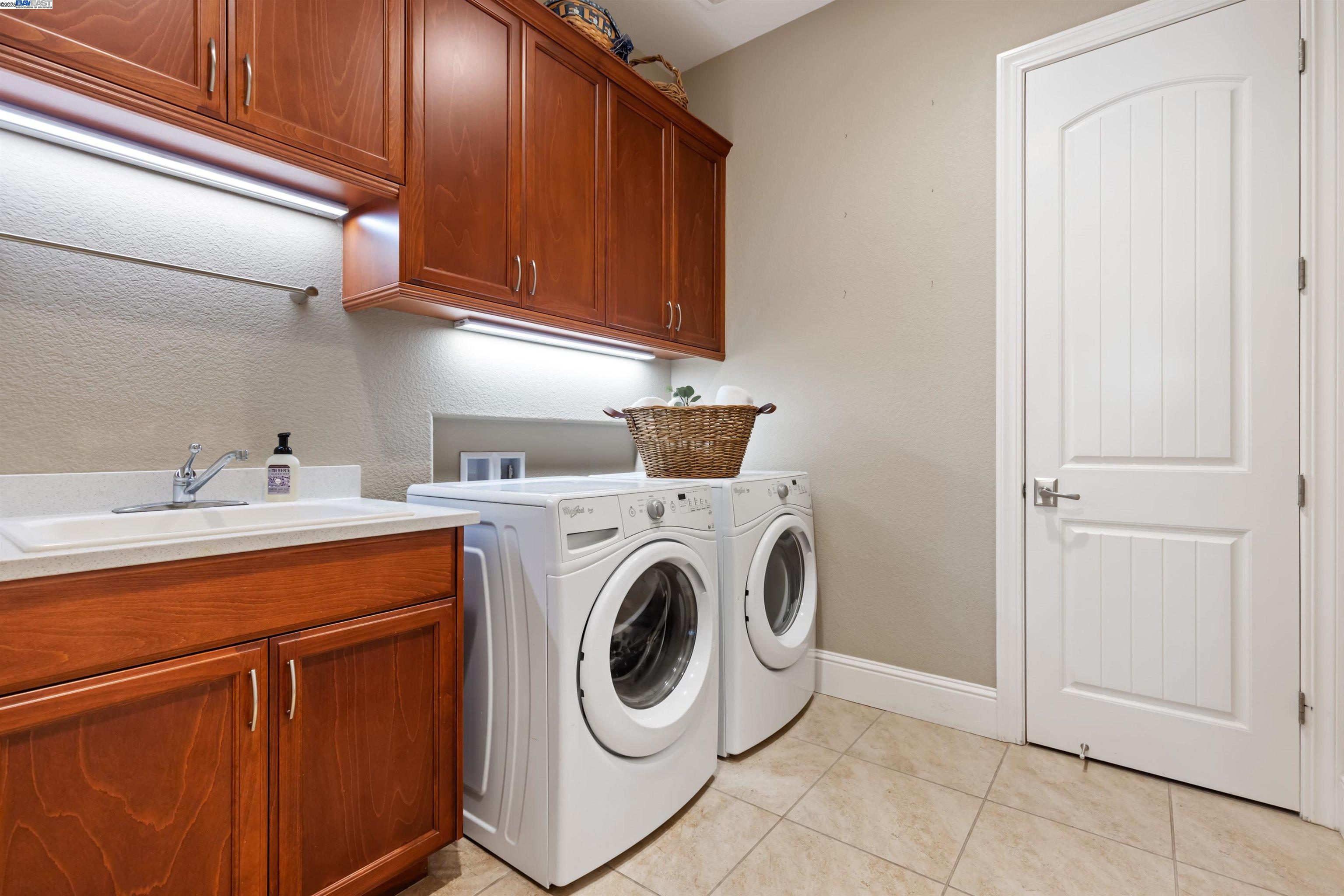 Detail Gallery Image 28 of 58 For 2062 Reserva Ct, Brentwood,  CA 94513 - 2 Beds | 2/1 Baths