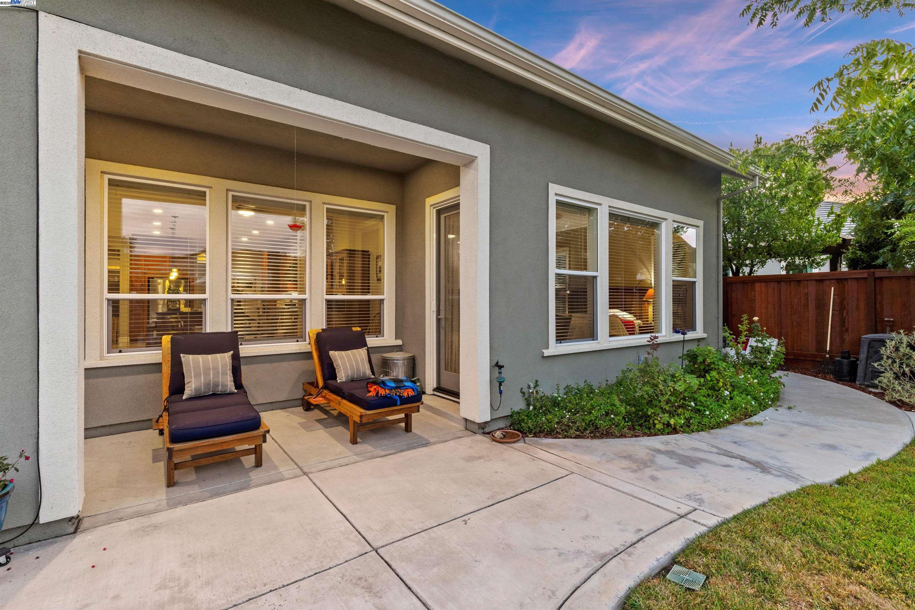 Detail Gallery Image 36 of 58 For 2062 Reserva Ct, Brentwood,  CA 94513 - 2 Beds | 2/1 Baths