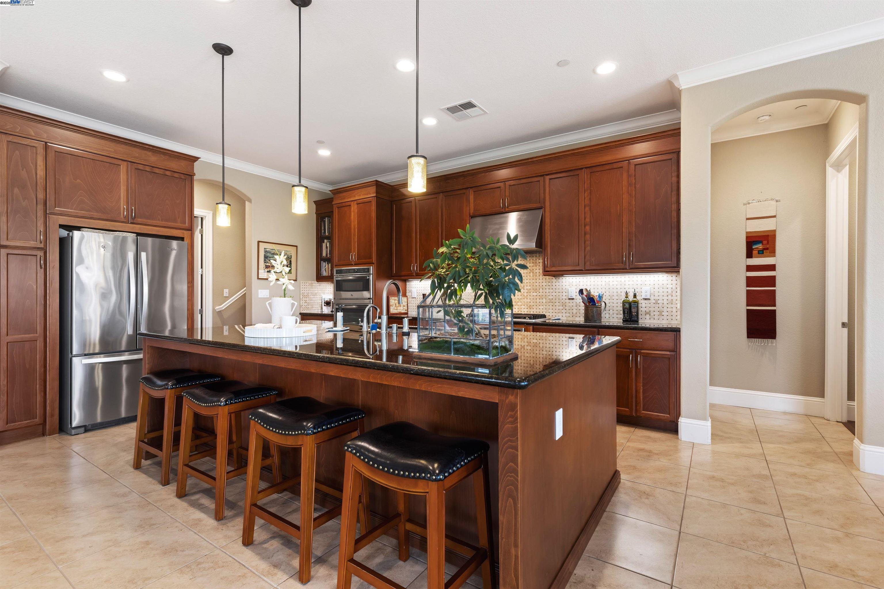 Detail Gallery Image 9 of 58 For 2062 Reserva Ct, Brentwood,  CA 94513 - 2 Beds | 2/1 Baths