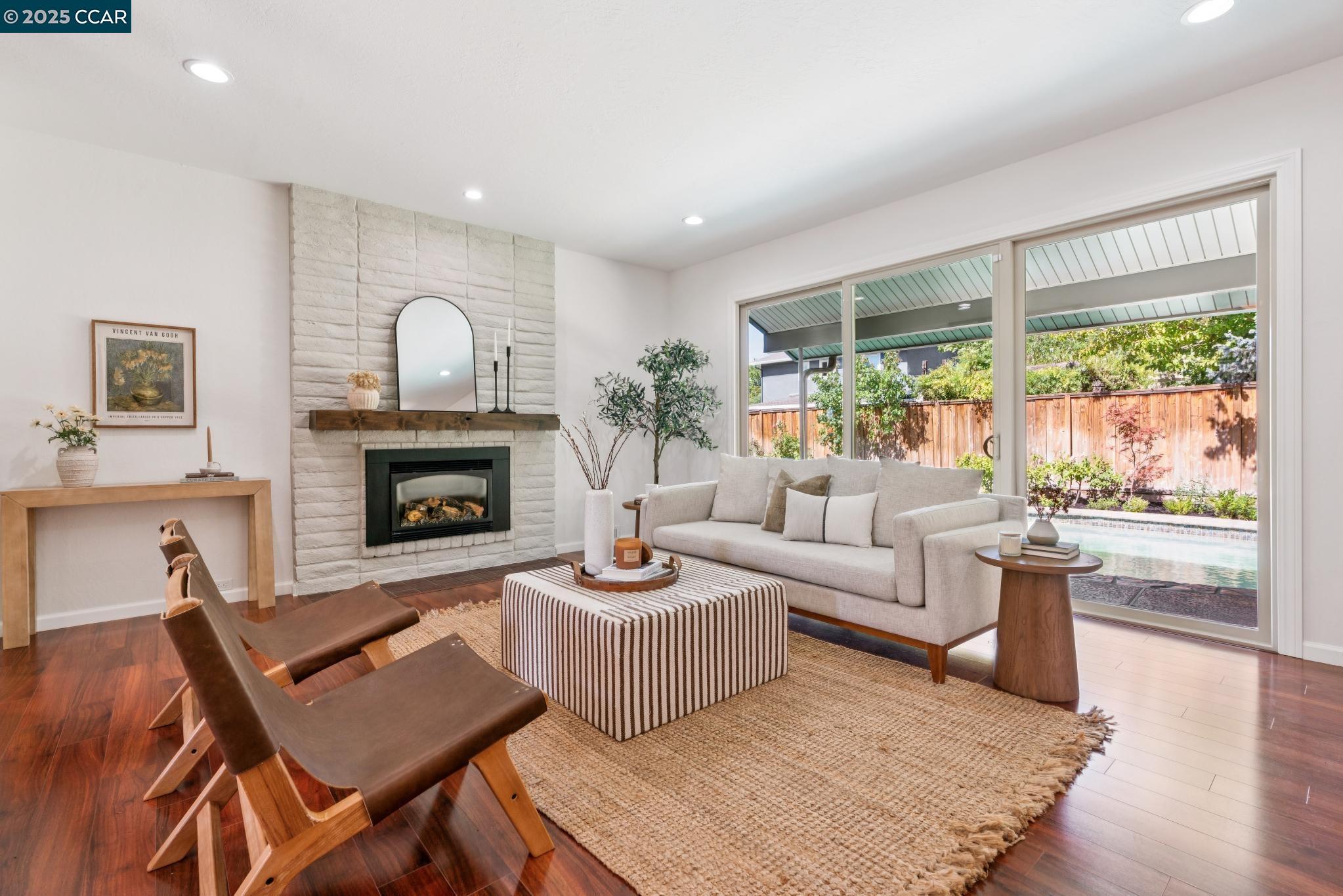 Detail Gallery Image 3 of 39 For 632 Wintergreen Ln, Walnut Creek,  CA 94598 - 3 Beds | 2 Baths