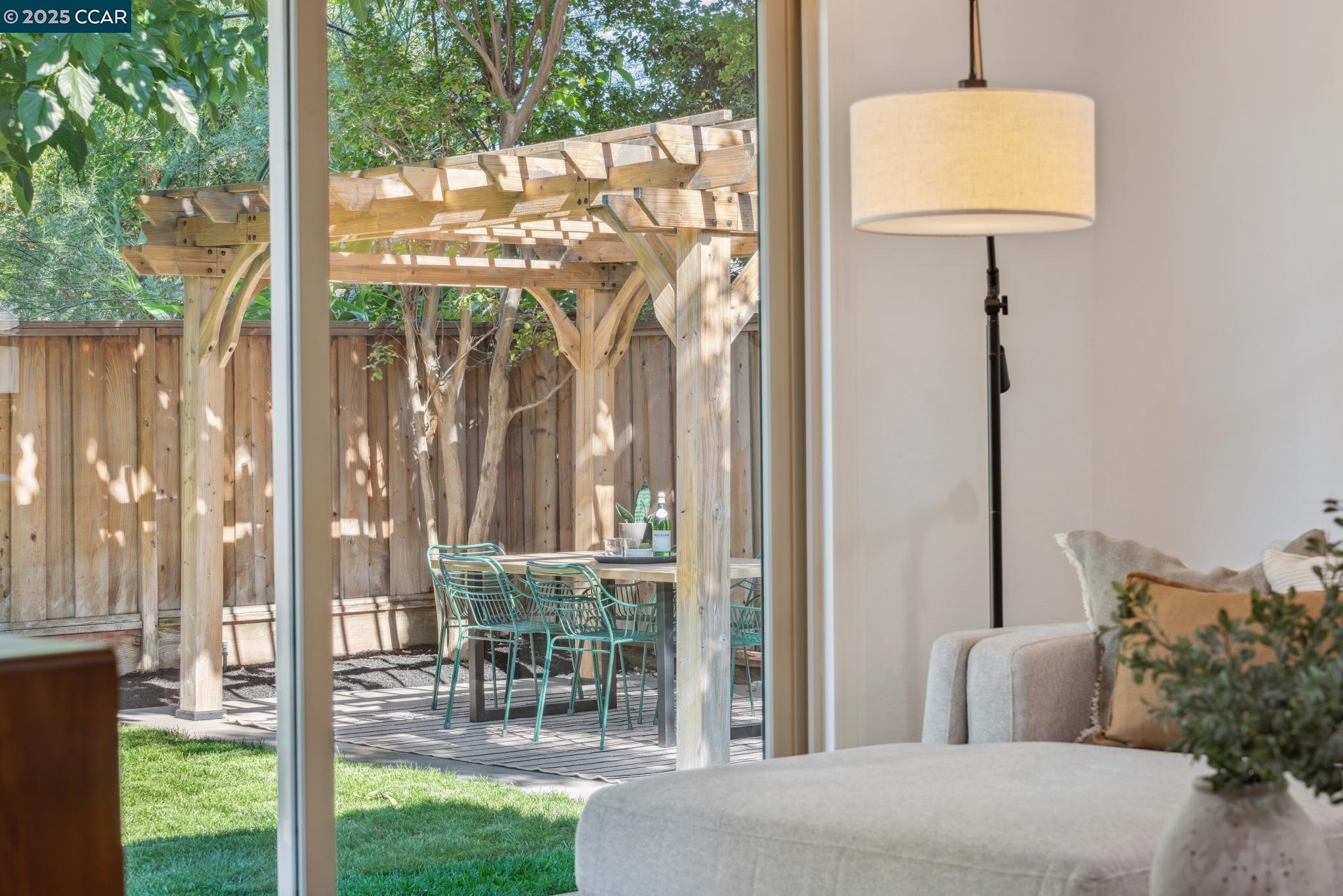Detail Gallery Image 22 of 39 For 632 Wintergreen Ln, Walnut Creek,  CA 94598 - 3 Beds | 2 Baths