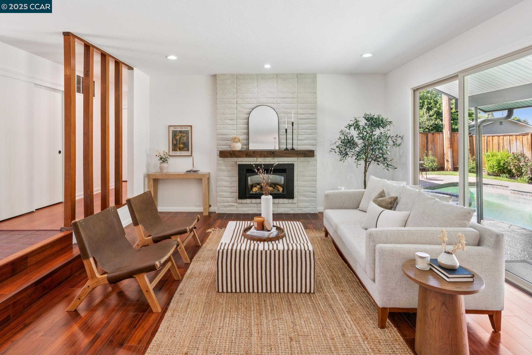 Detail Gallery Image 4 of 39 For 632 Wintergreen Ln, Walnut Creek,  CA 94598 - 3 Beds | 2 Baths