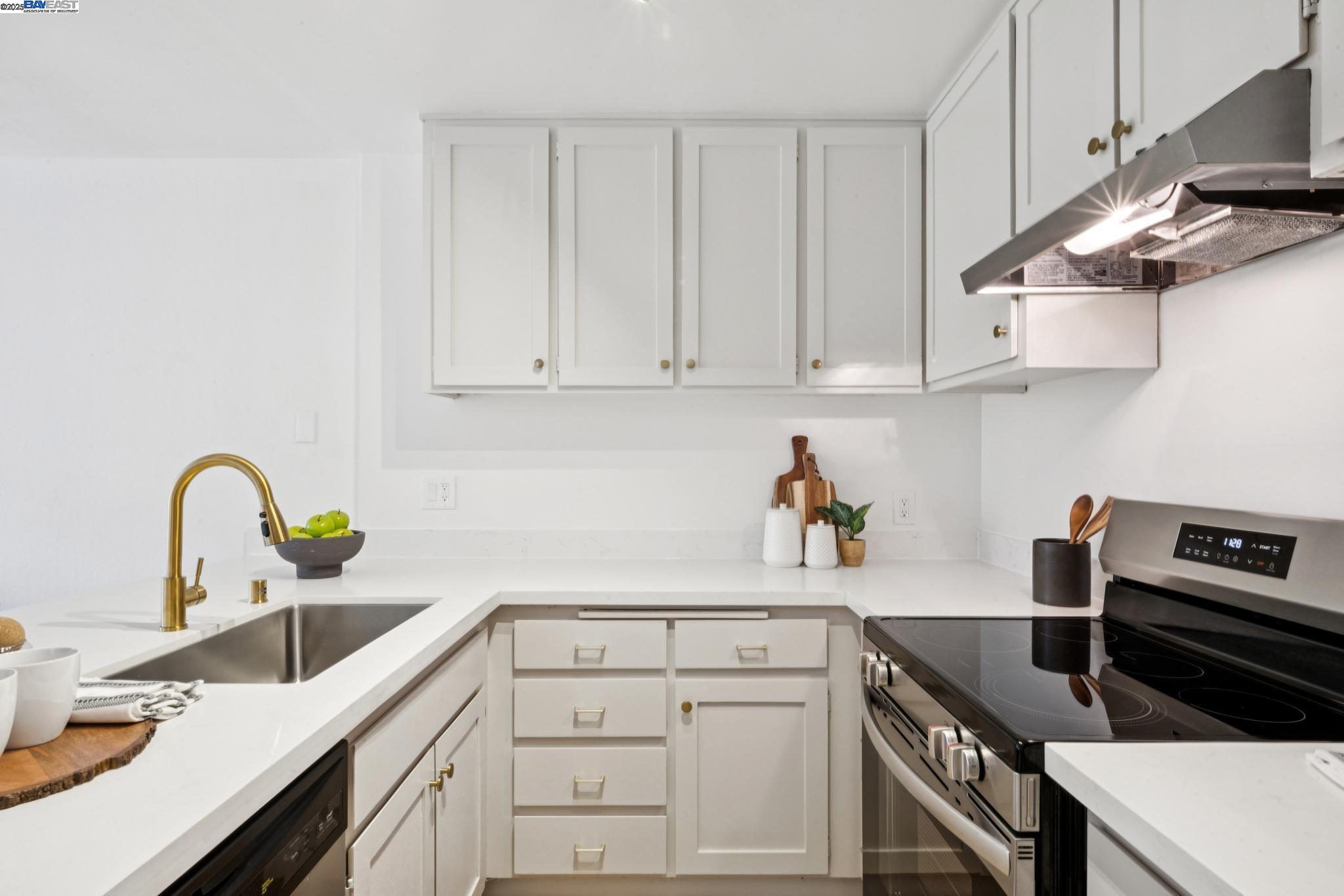 Photo #18: 41110601 Listing: Photo #18