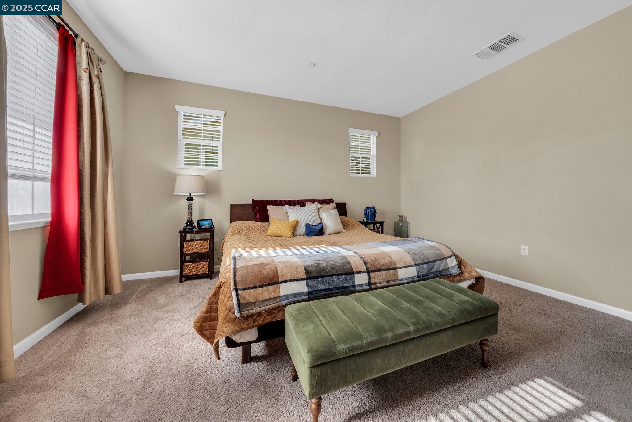 Detail Gallery Image 35 of 54 For 1037 Gridley Dr, Pittsburg,  CA 94565 - 4 Beds | 2/1 Baths