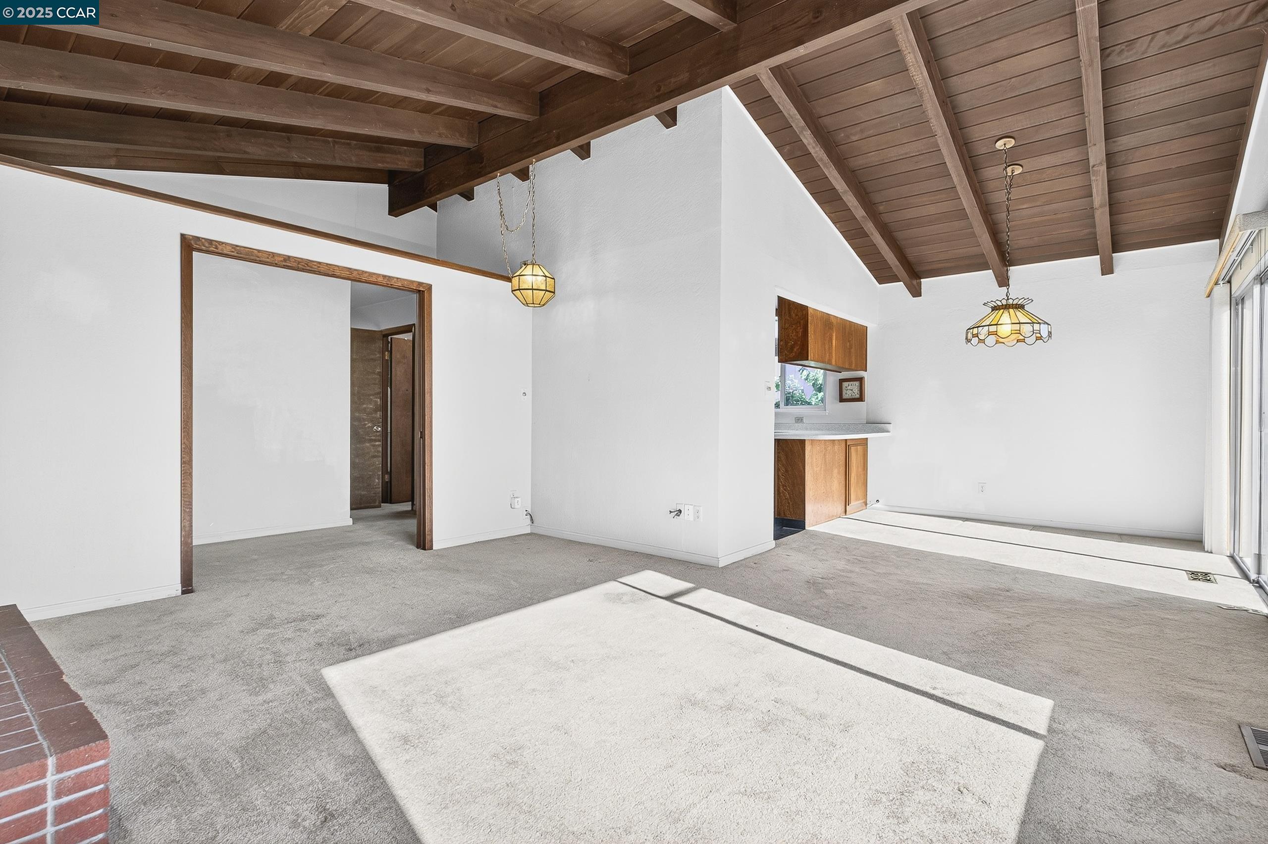 Detail Gallery Image 11 of 60 For 6166 Plymouth Ave, Richmond,  CA 94805 - 3 Beds | 2/1 Baths