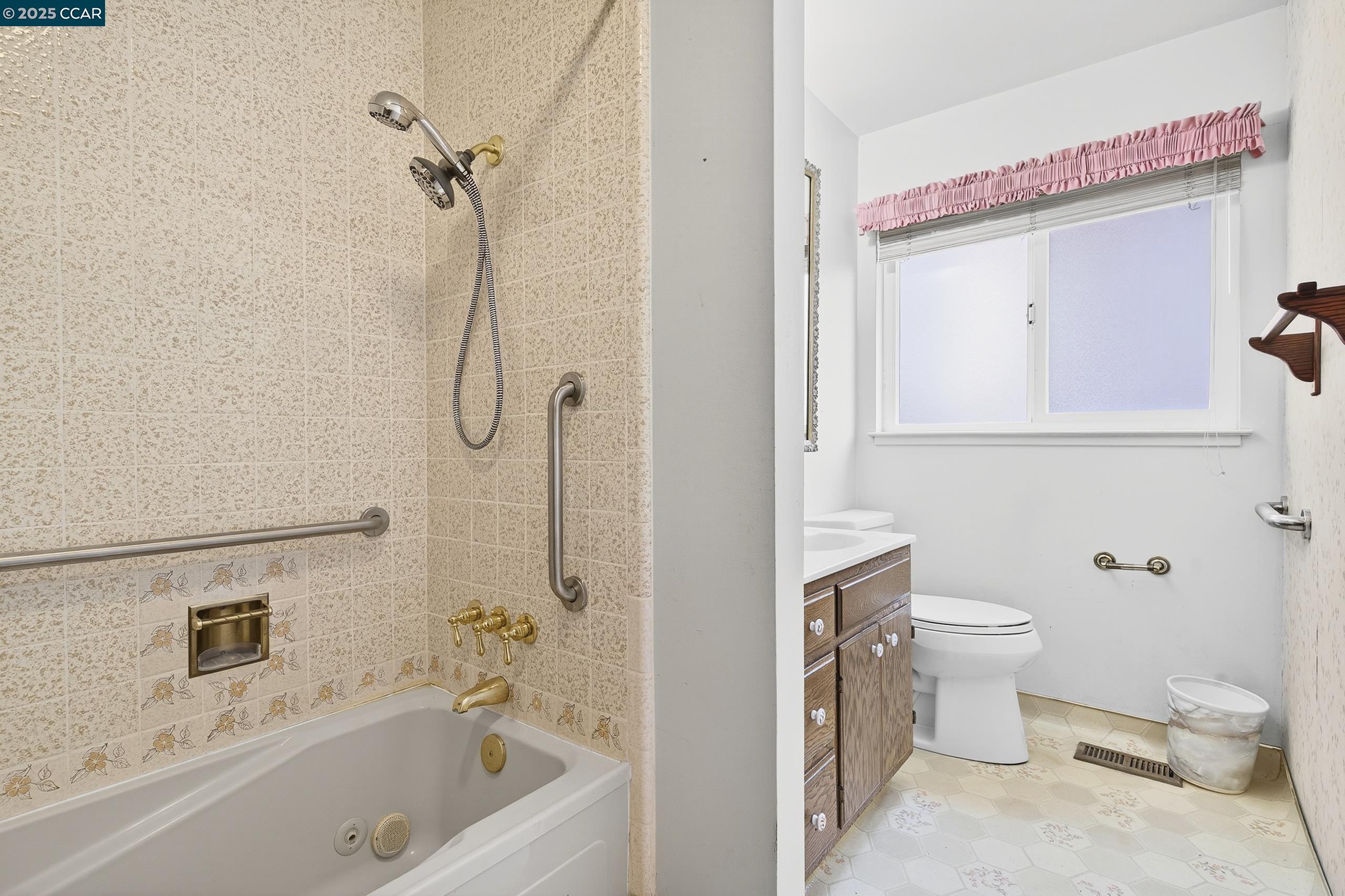 Detail Gallery Image 38 of 60 For 6166 Plymouth Ave, Richmond,  CA 94805 - 3 Beds | 2/1 Baths